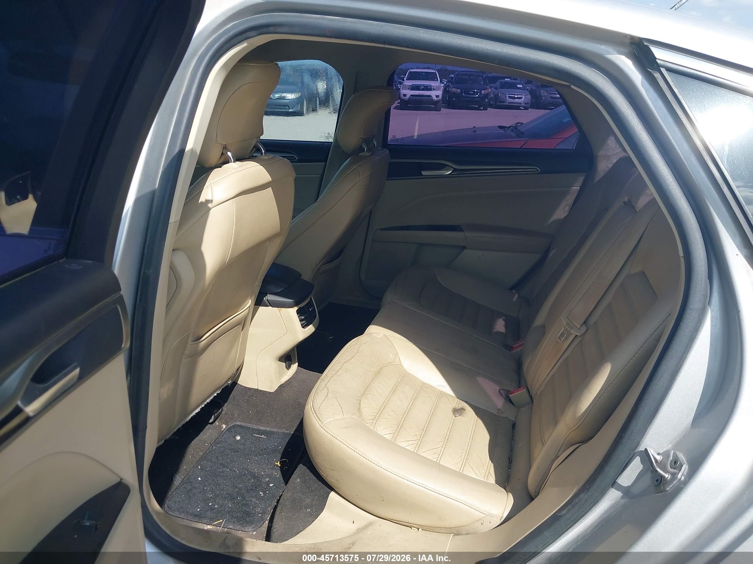 2015 Ford Fusion Se Silver vin: 3FA6P0HD6FR132160