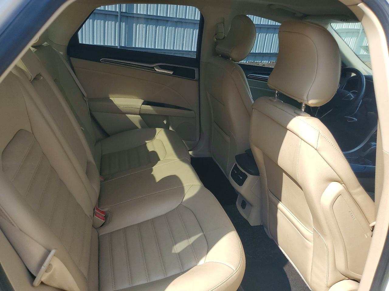 2015 Ford Fusion Se White vin: 3FA6P0HD6FR211070