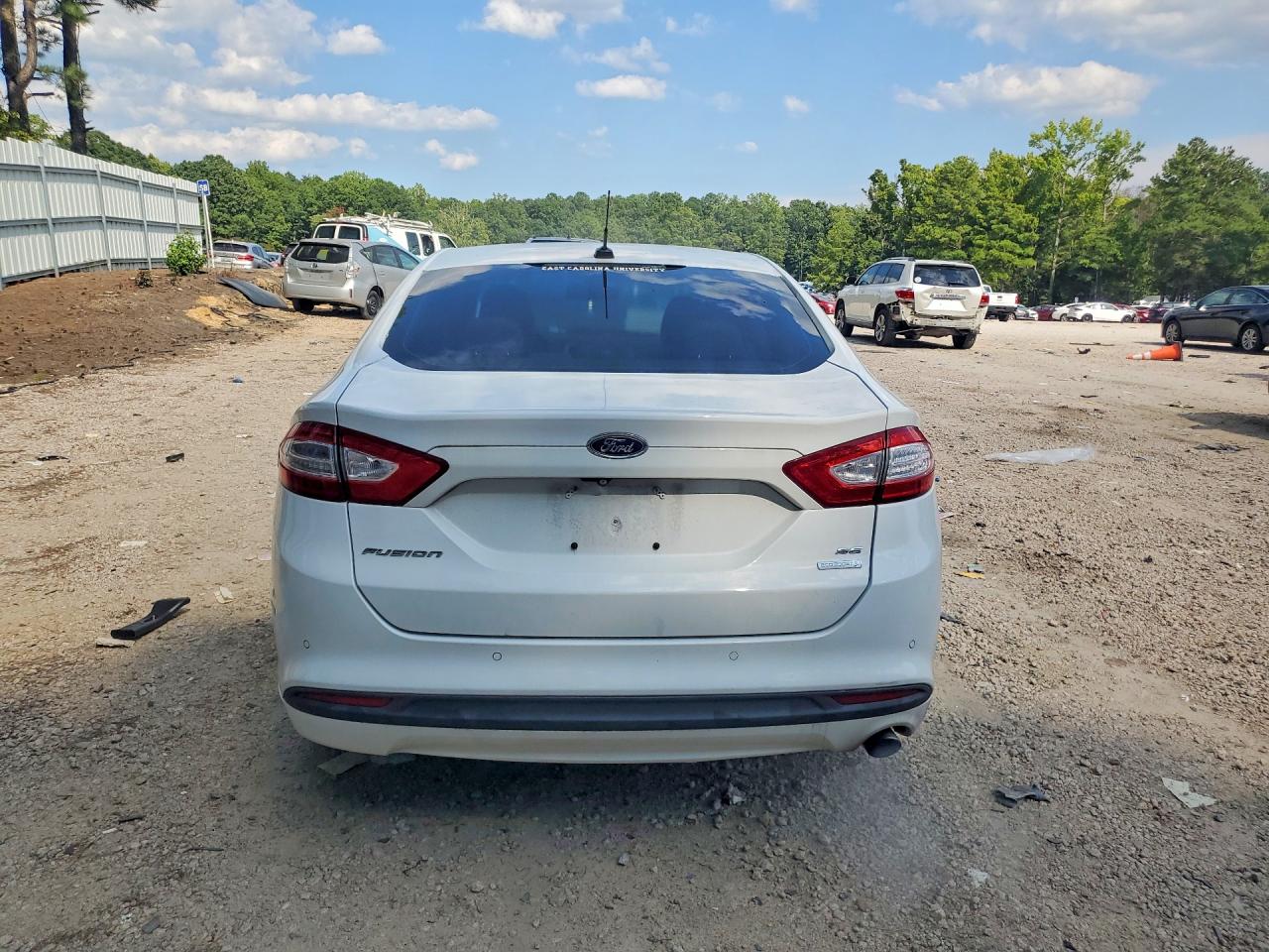 2015 Ford Fusion Se White vin: 3FA6P0HD6FR211070