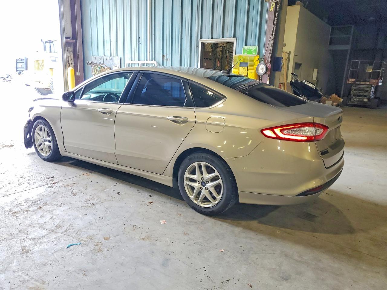 2015 Ford Fusion Se Tan vin: 3FA6P0HD6FR244635