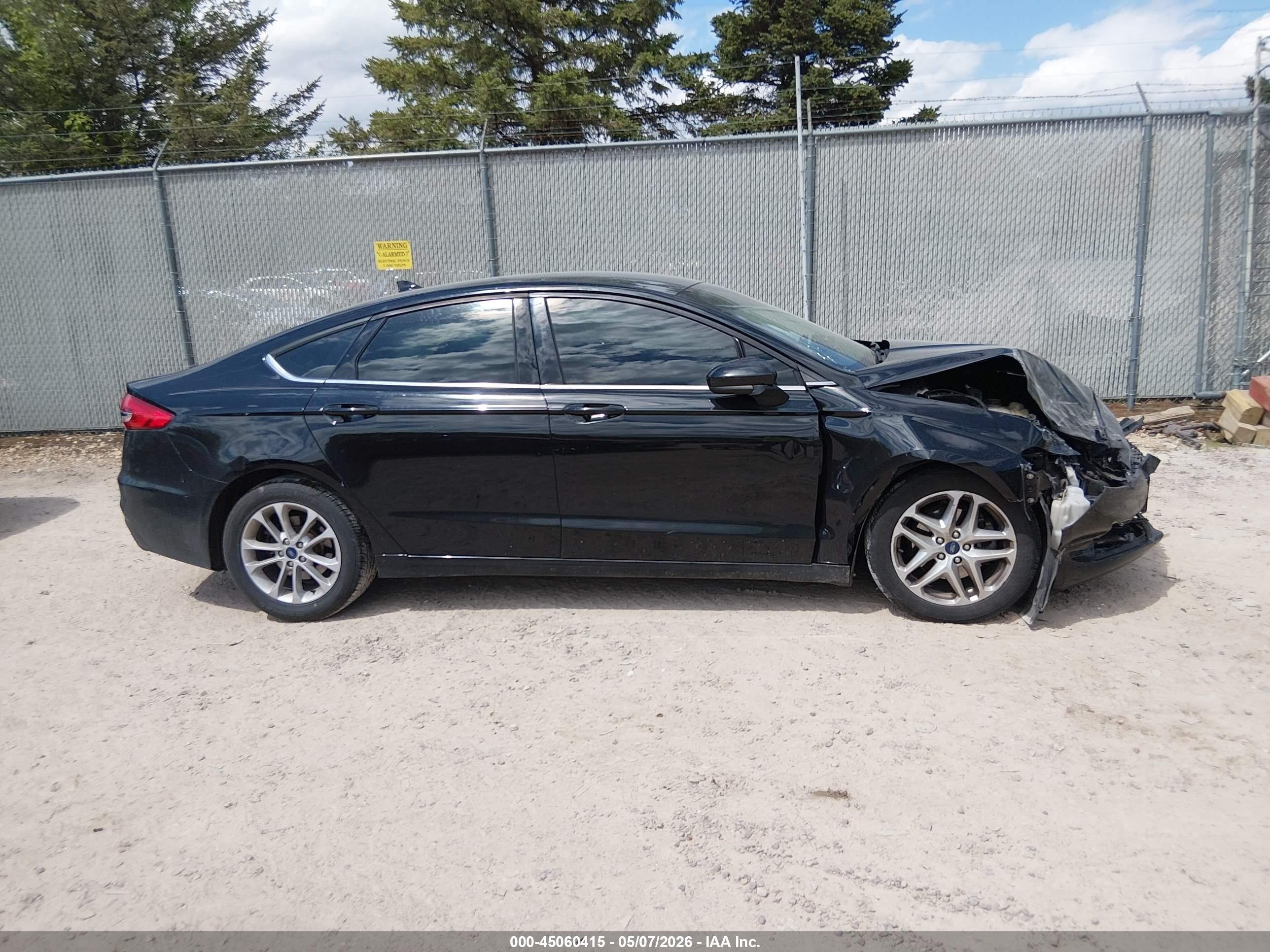 2020 Ford Fusion Se Black vin: 3FA6P0HD6LR162562