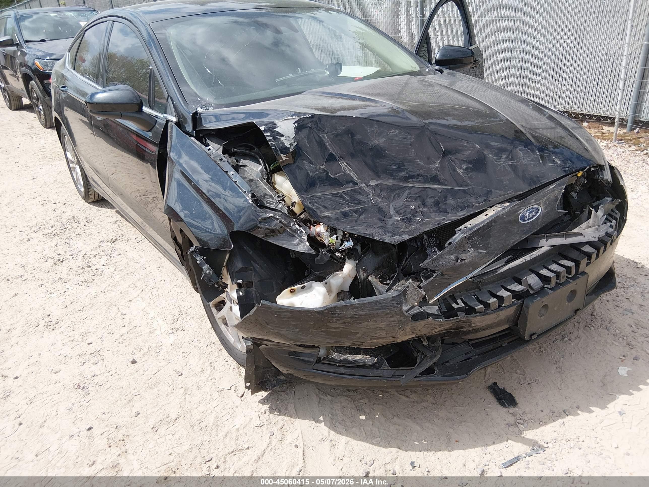 2020 Ford Fusion Se Black vin: 3FA6P0HD6LR162562