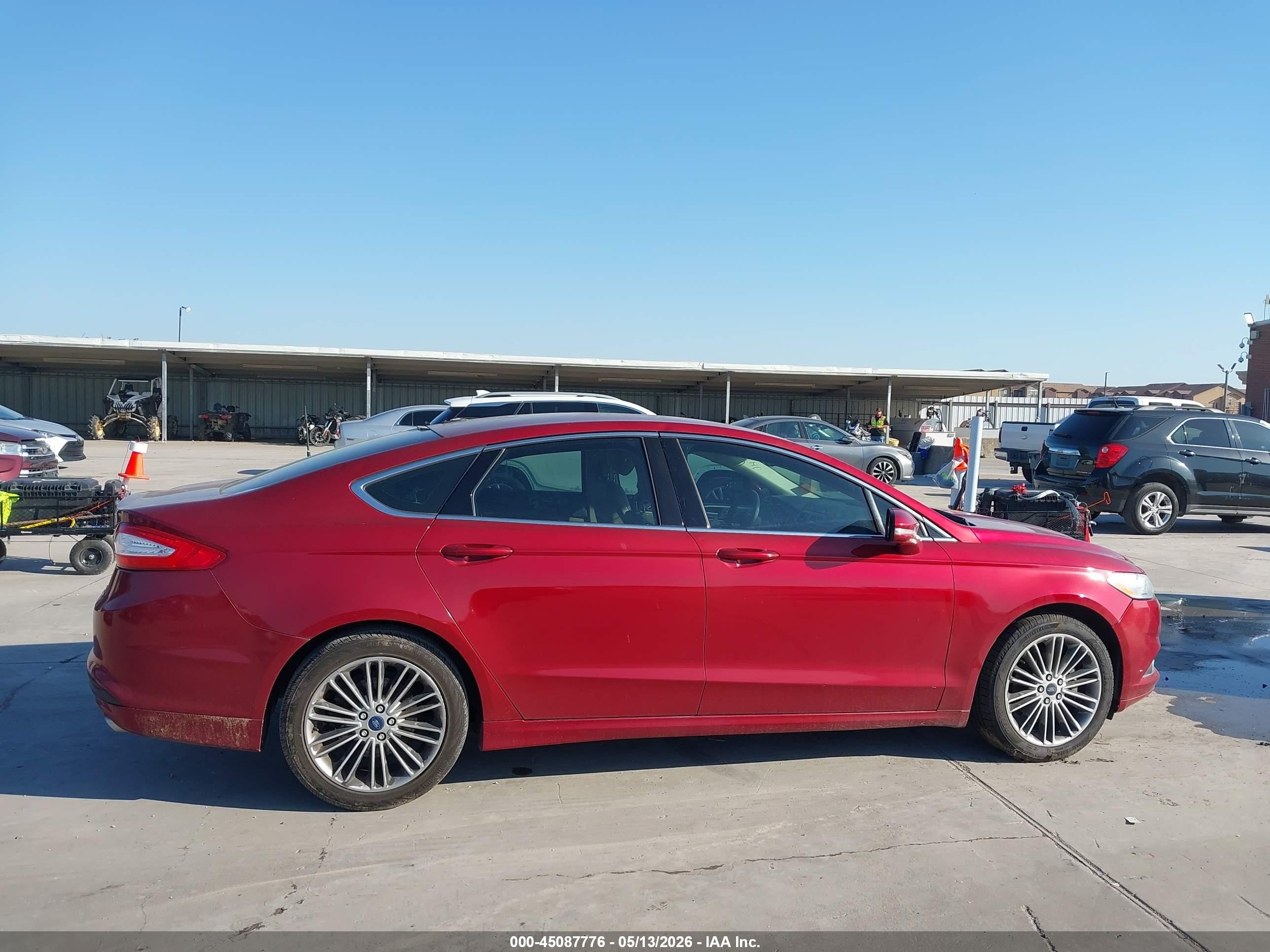 2014 Ford Fusion Se Red vin: 3FA6P0HD7ER149077