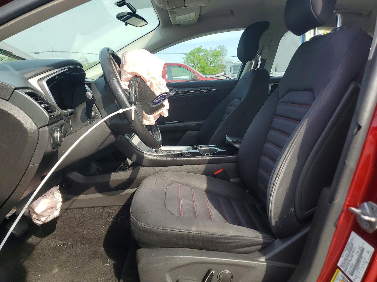 2014 Ford Fusion Se Red vin: 3FA6P0HD7ER154845