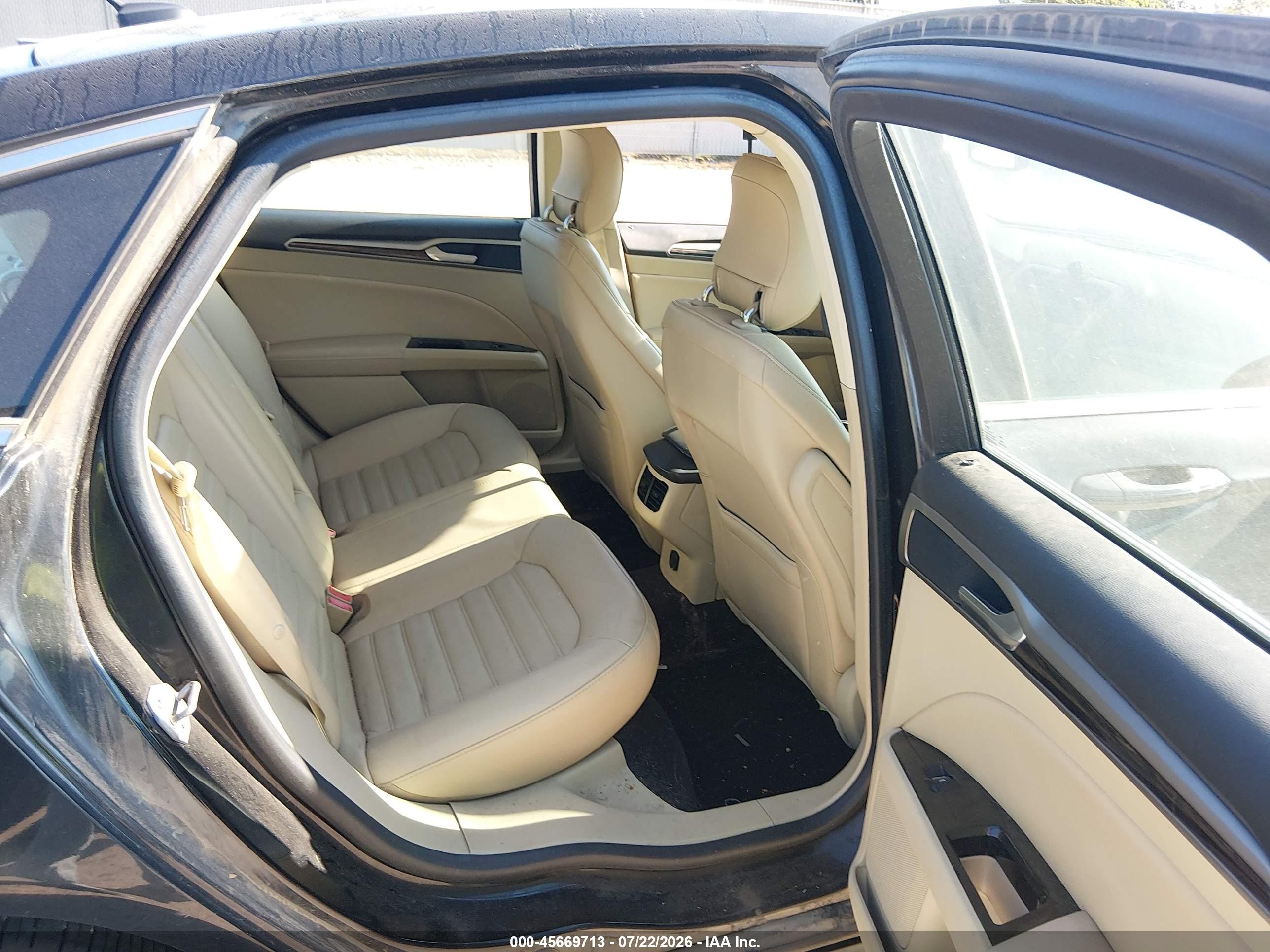 2014 Ford Fusion Se Black vin: 3FA6P0HD7ER163867