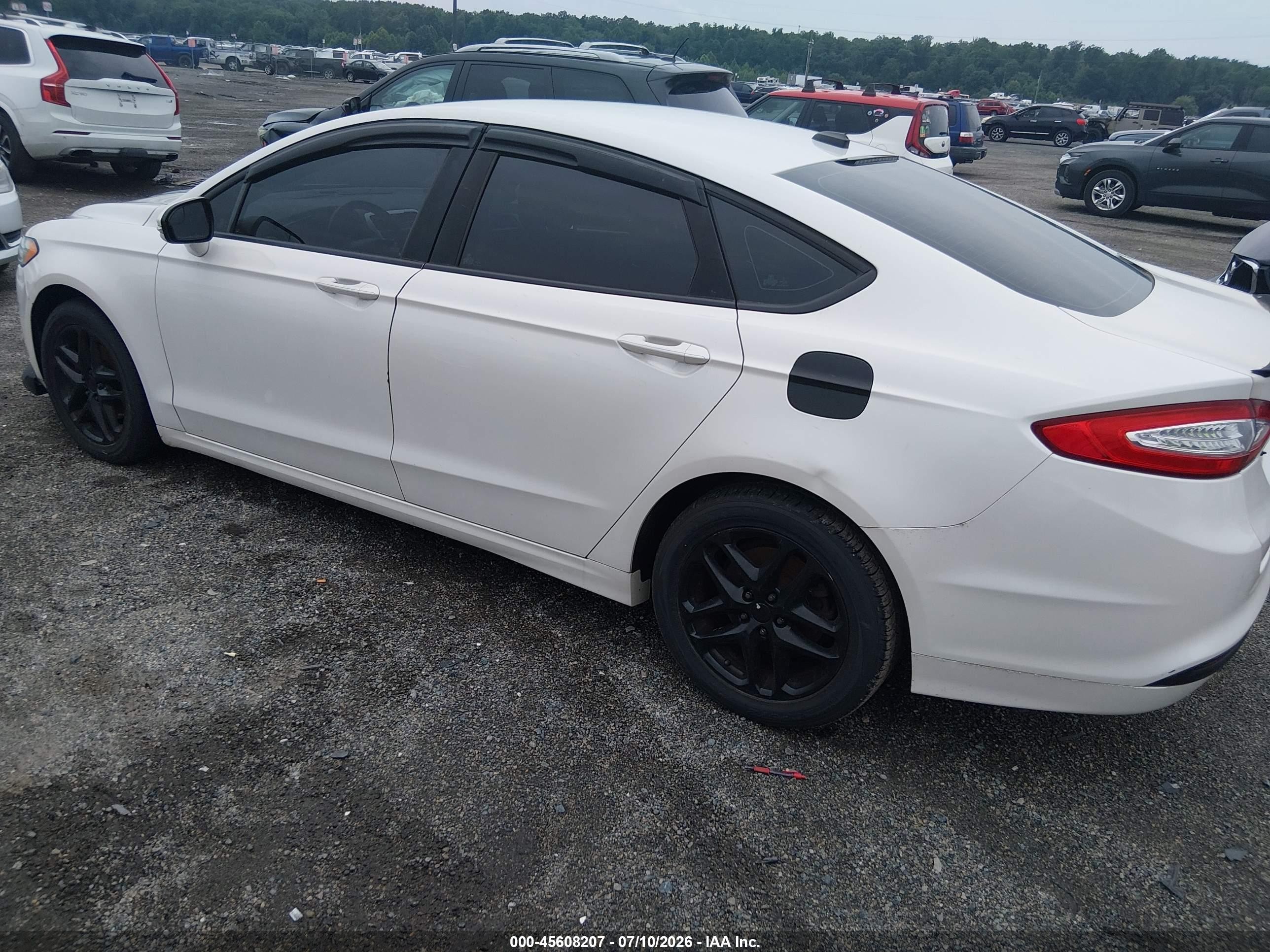 2014 Ford Fusion Se White vin: 3FA6P0HD7ER183312