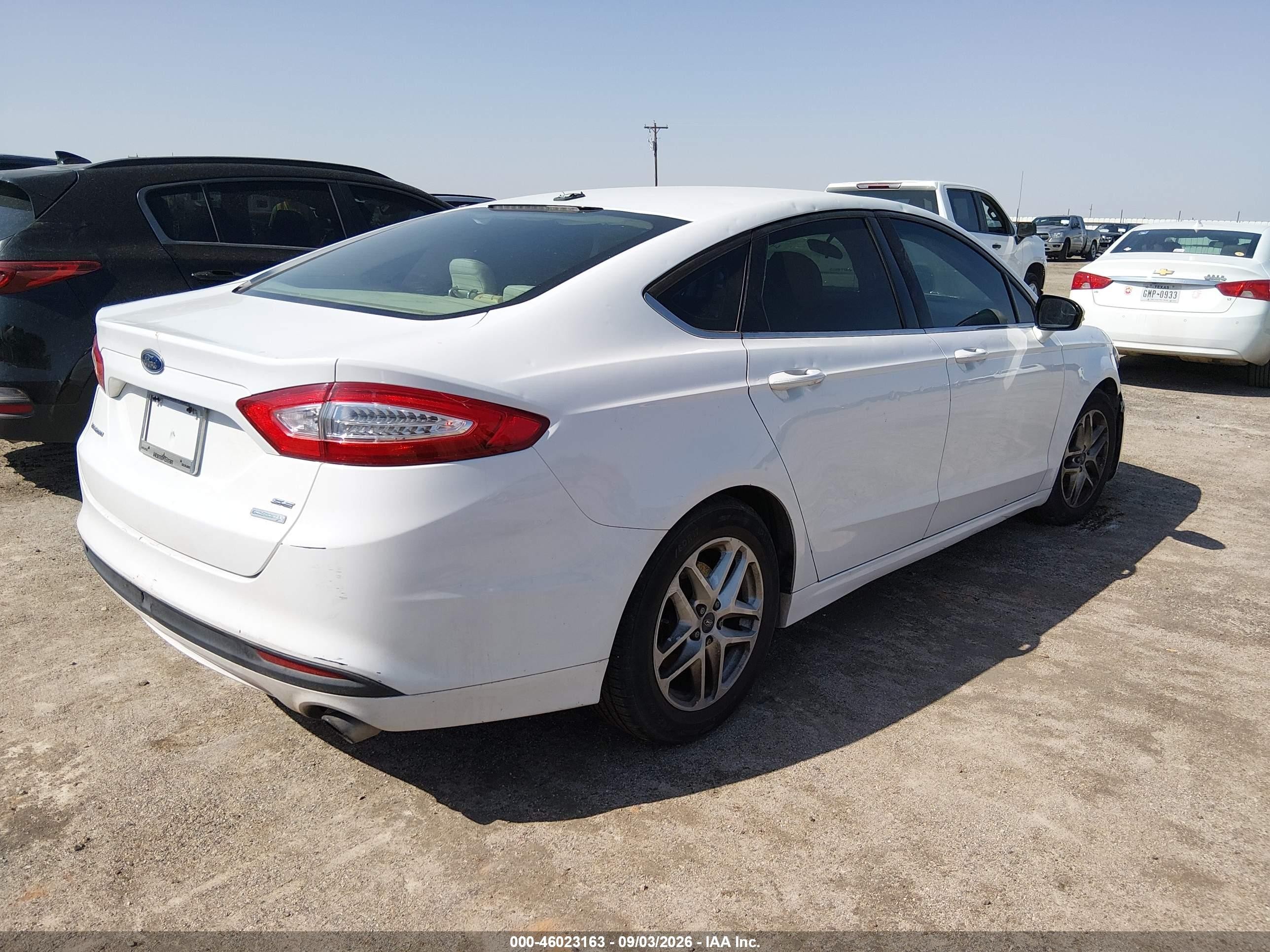 2014 Ford Fusion Se White vin: 3FA6P0HD7ER193144