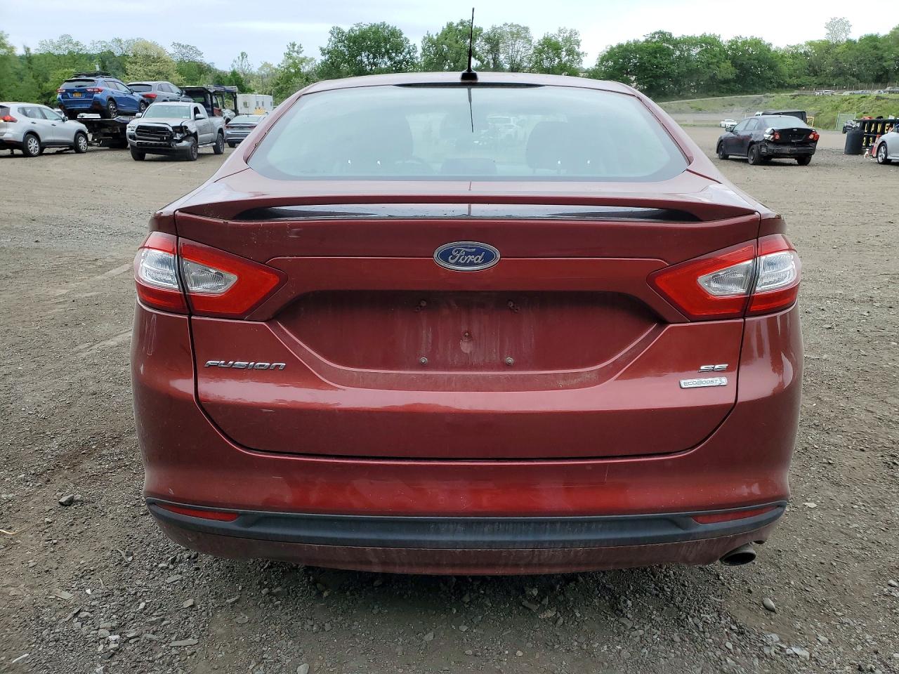 2014 Ford Fusion Se Red vin: 3FA6P0HD7ER195721