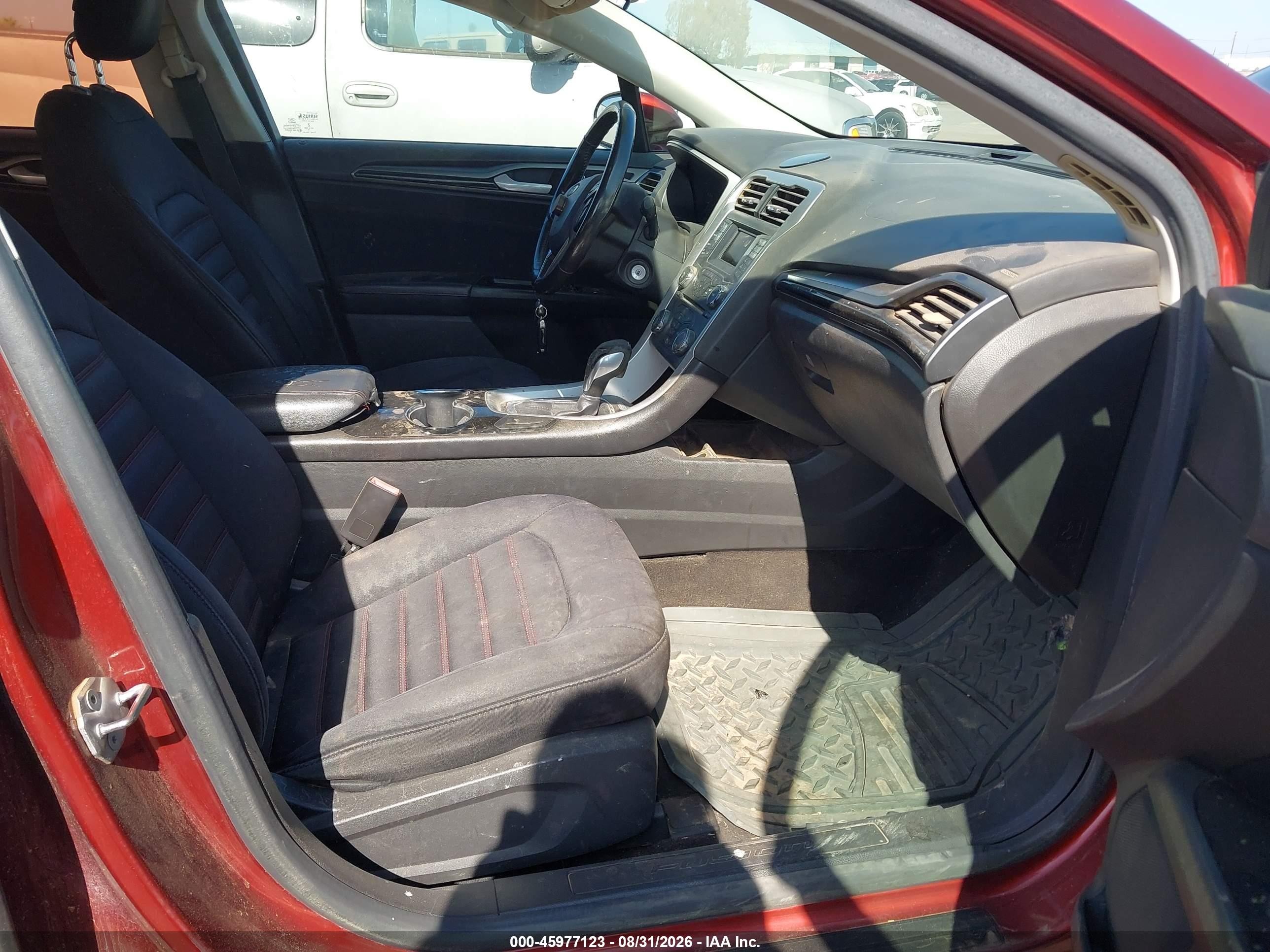 2014 Ford Fusion Se Burgundy vin: 3FA6P0HD7ER220343