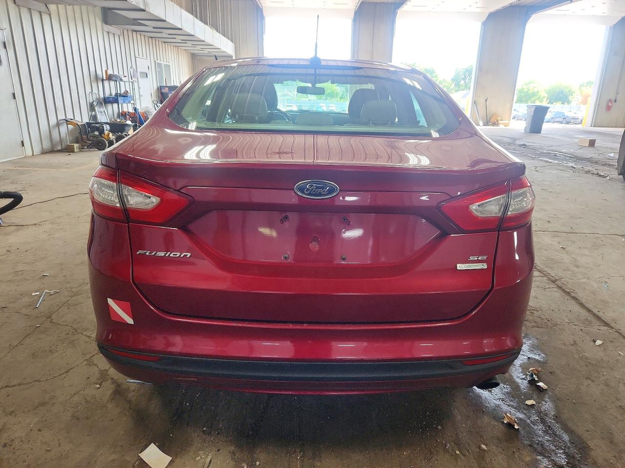 2014 Ford Fusion Se Red vin: 3FA6P0HD7ER231844