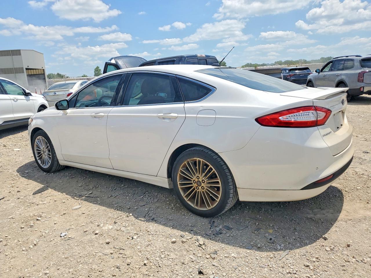 2014 Ford Fusion Se White vin: 3FA6P0HD7ER298427