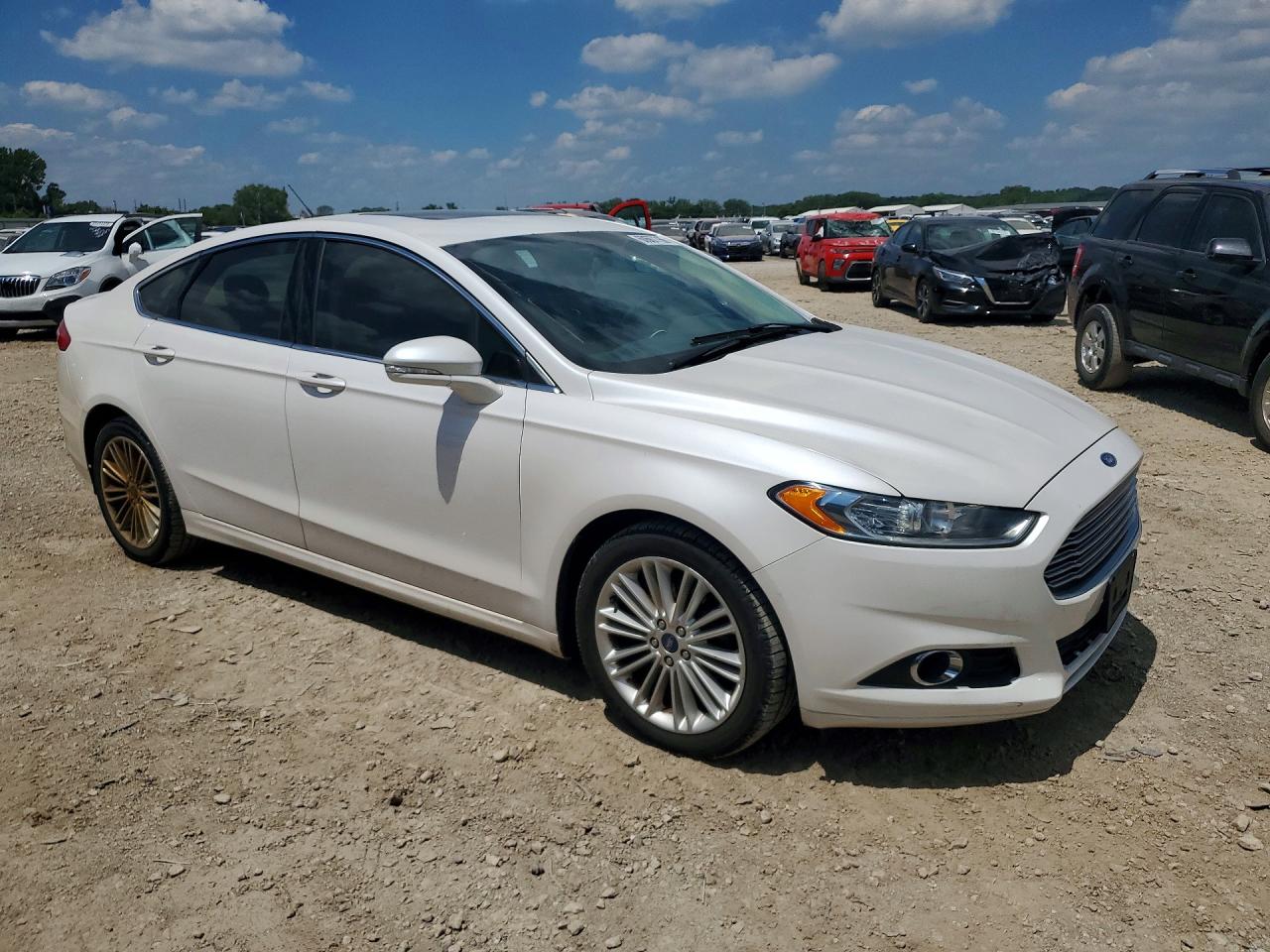 2014 Ford Fusion Se White vin: 3FA6P0HD7ER298427