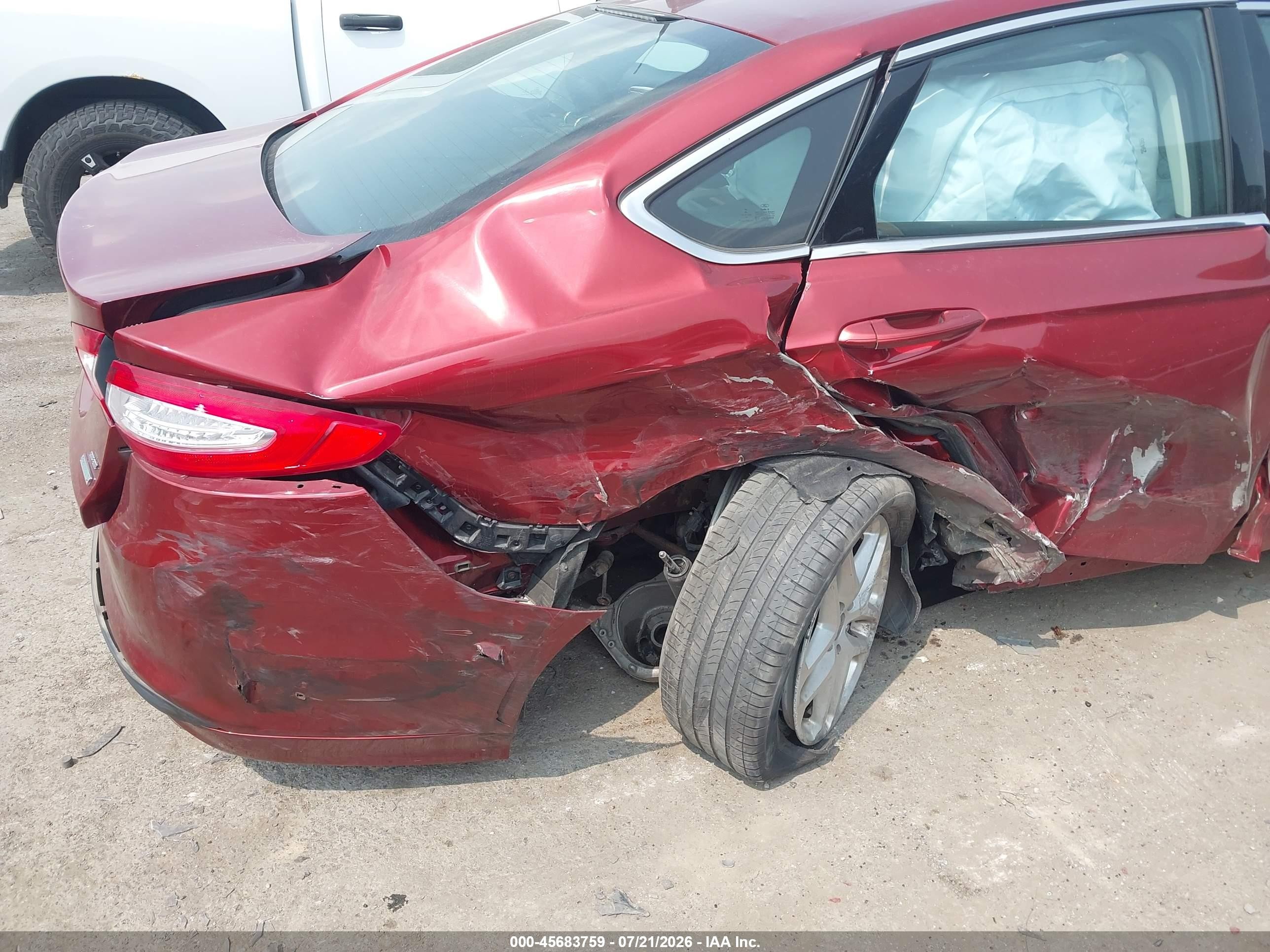 2014 Ford Fusion Se Red vin: 3FA6P0HD7ER305151