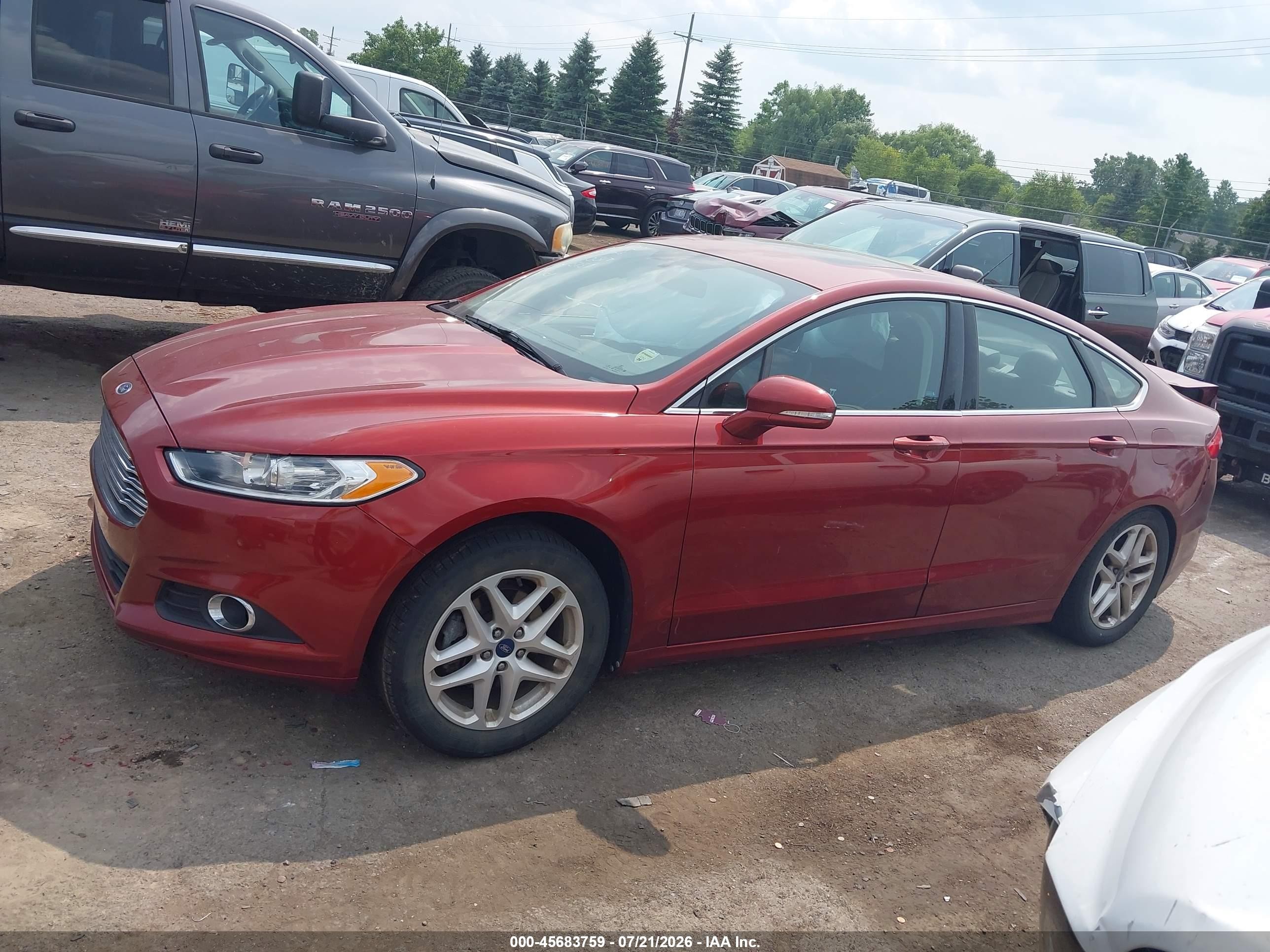 2014 Ford Fusion Se Red vin: 3FA6P0HD7ER305151