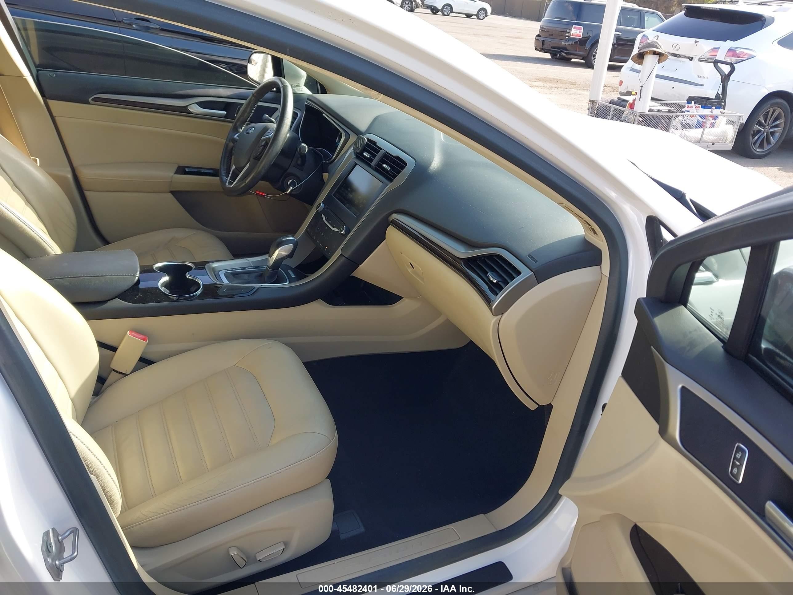 2014 Ford Fusion Se White vin: 3FA6P0HD7ER317204
