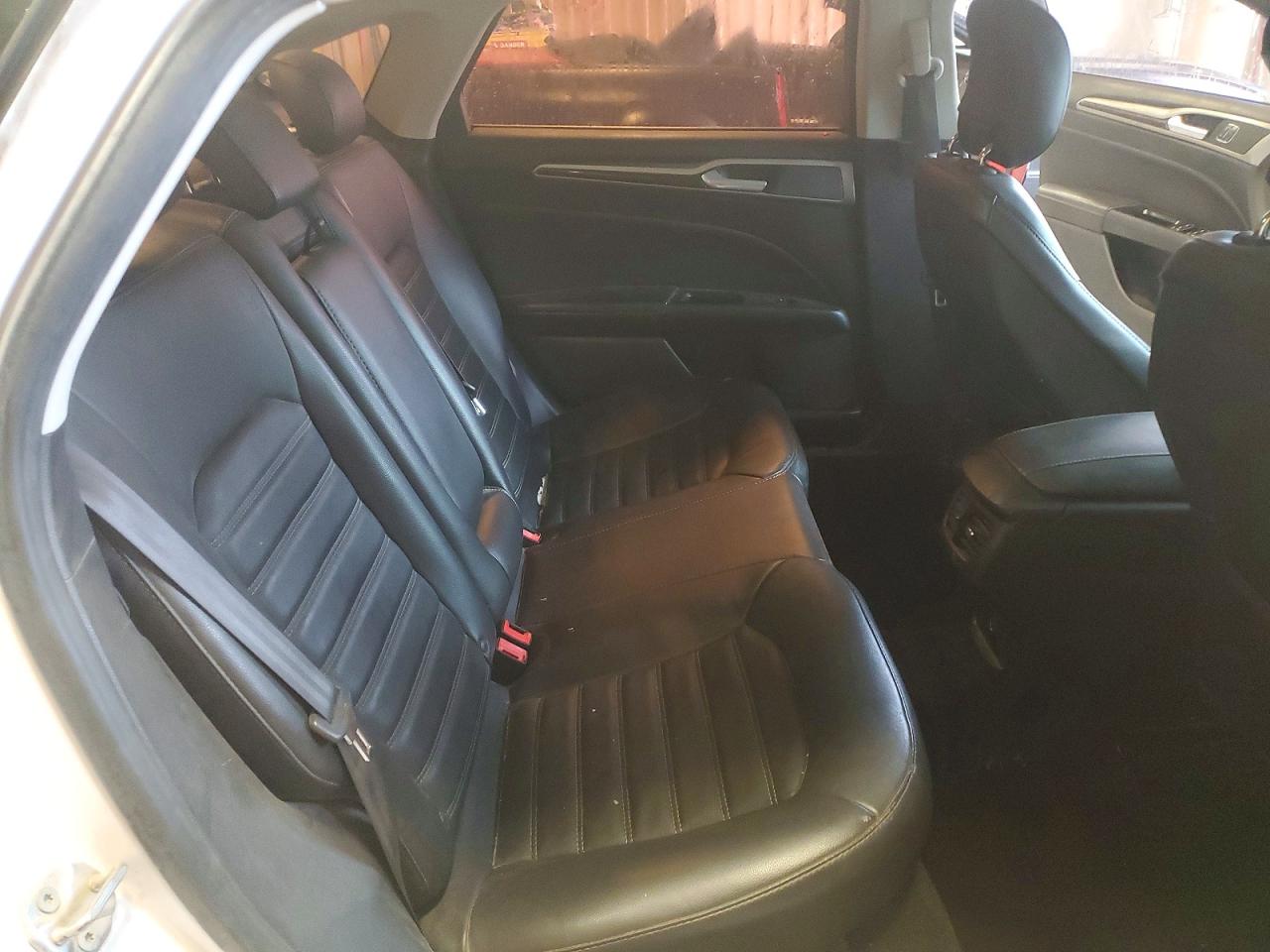 2014 Ford Fusion Se White vin: 3FA6P0HD7ER336920