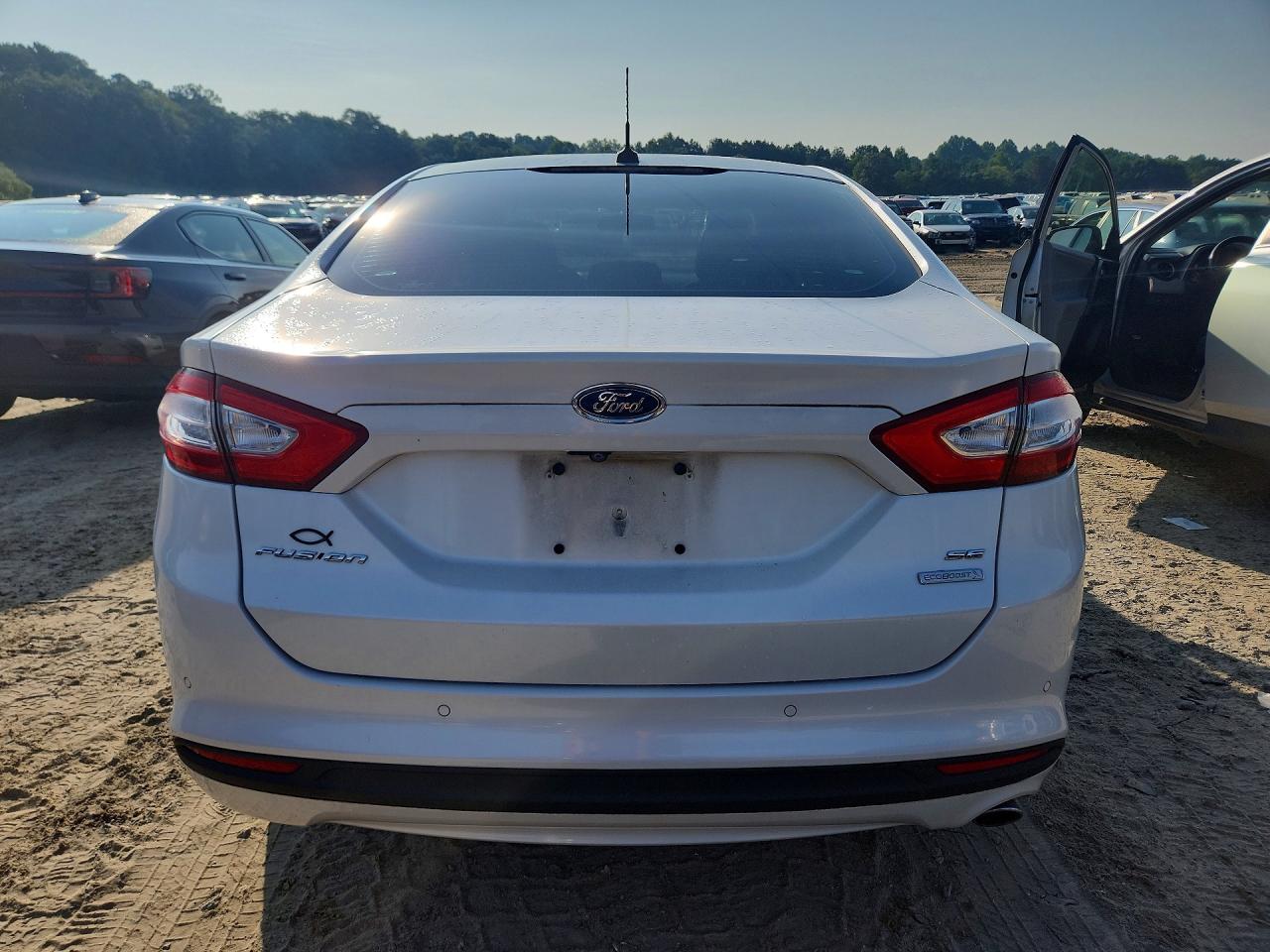 2014 Ford Fusion Se White vin: 3FA6P0HD7ER385499