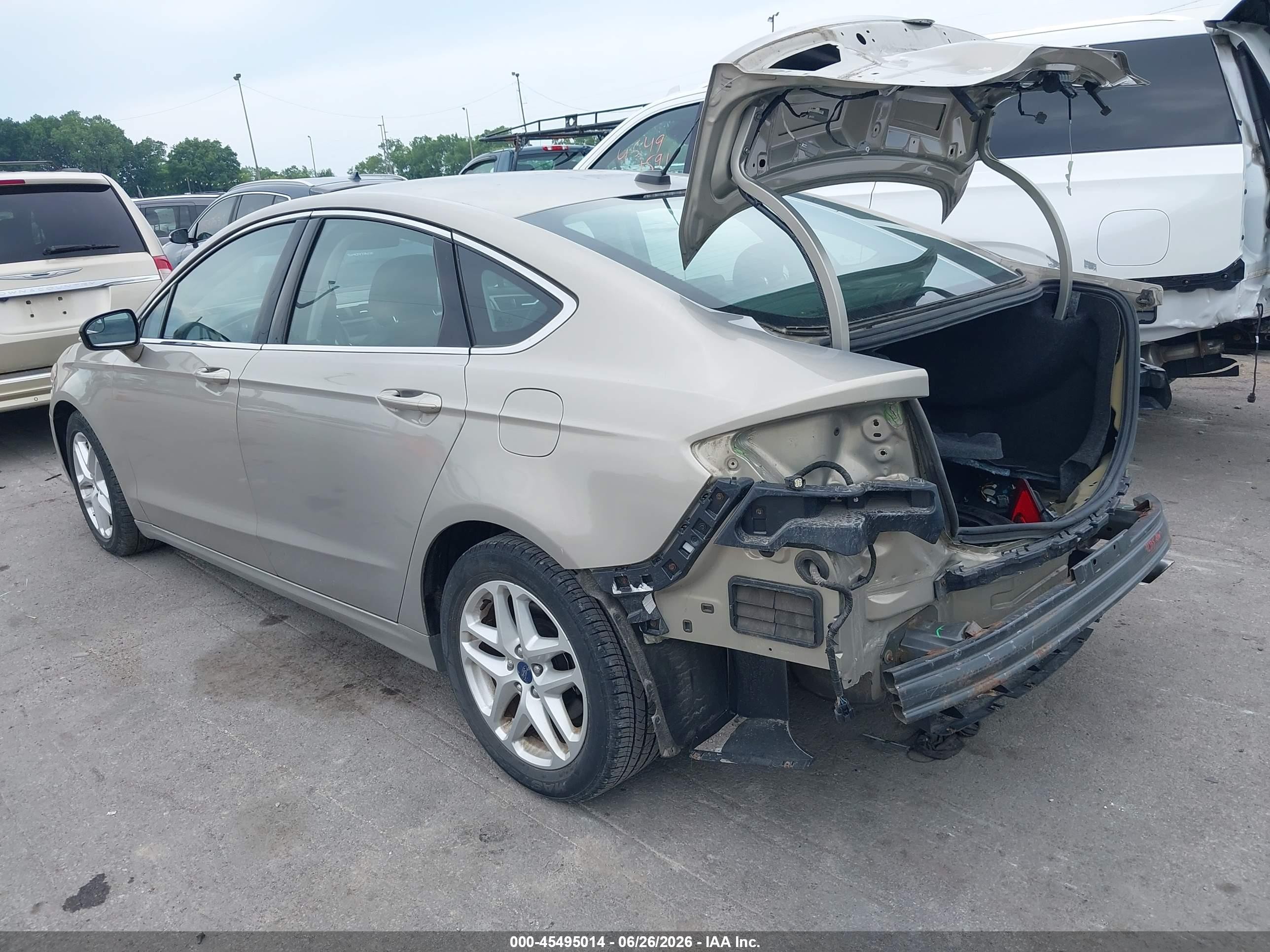 2015 Ford Fusion Se Beige vin: 3FA6P0HD7FR111995