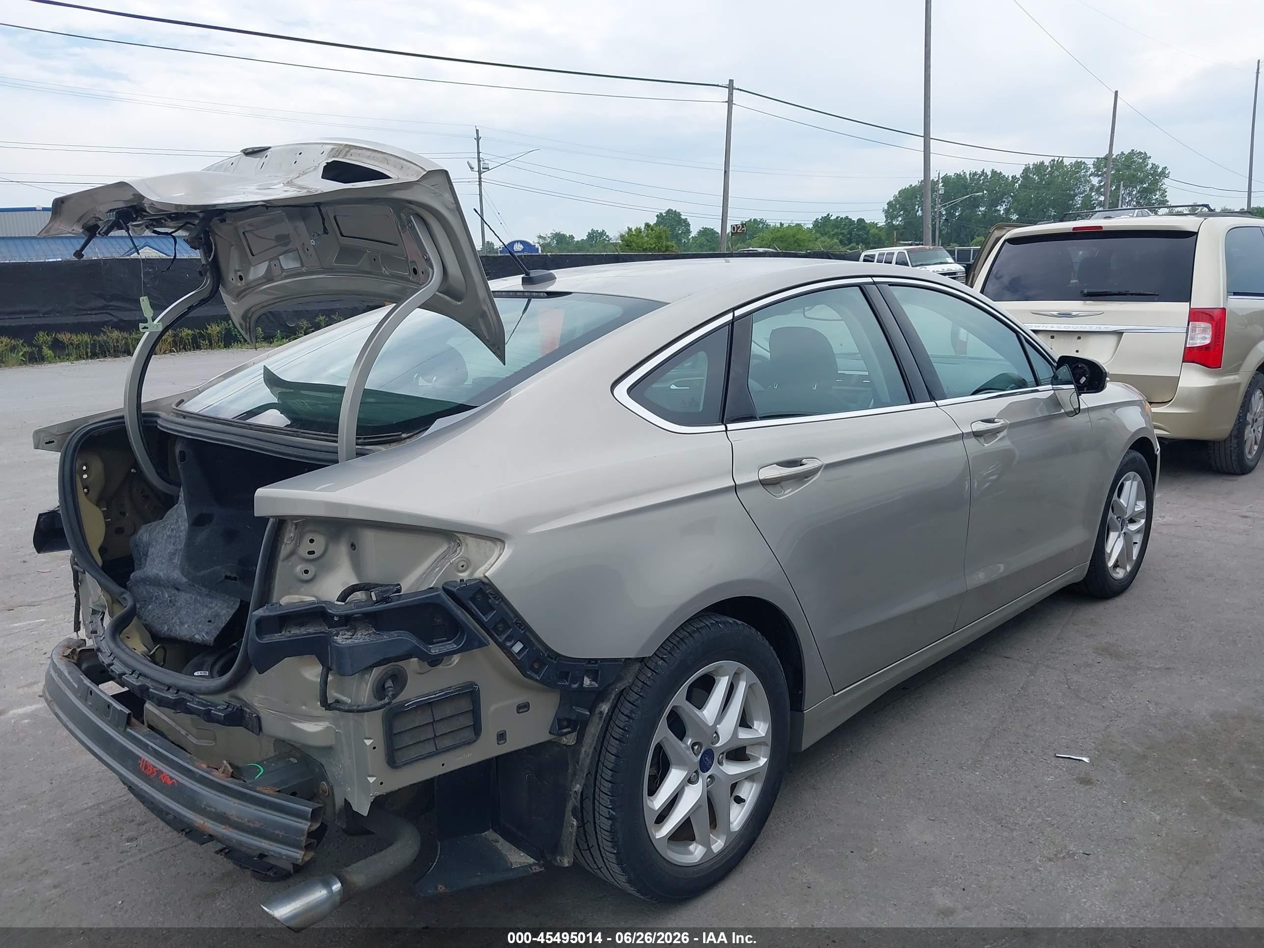 2015 Ford Fusion Se Beige vin: 3FA6P0HD7FR111995