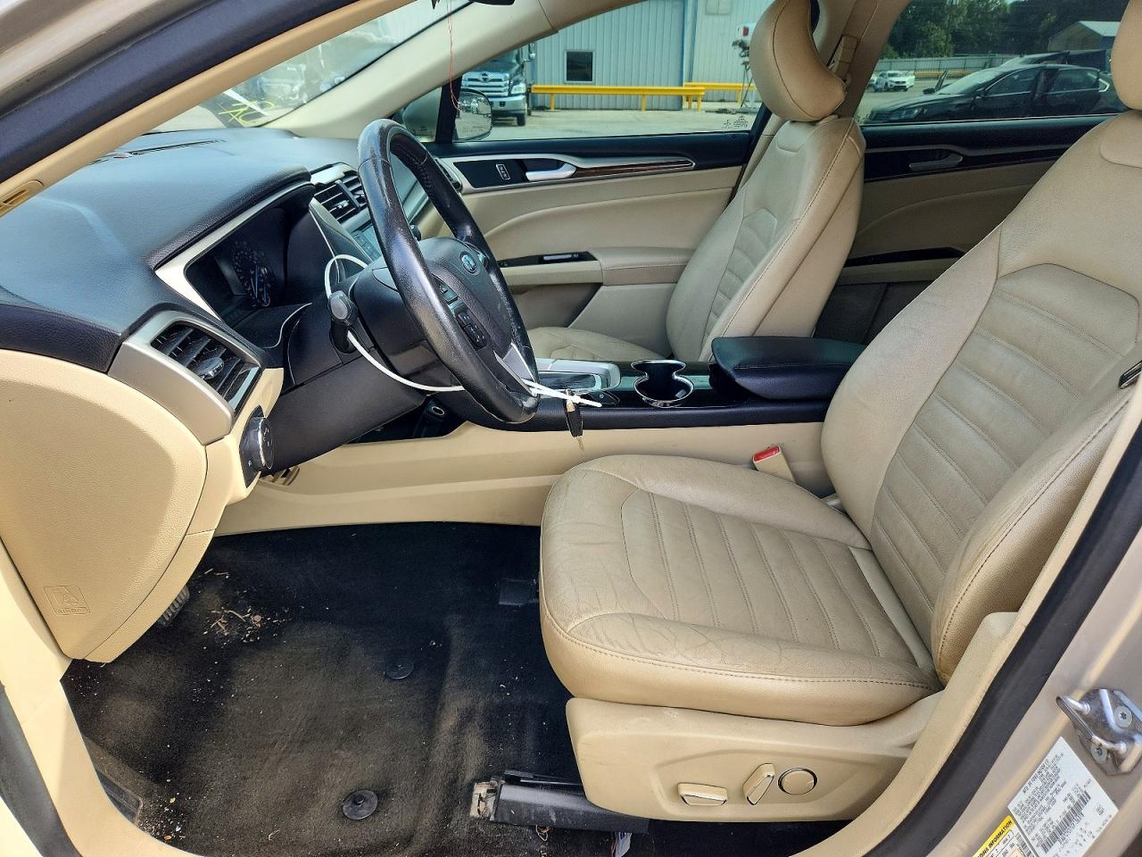 2016 Ford Fusion Se Gold vin: 3FA6P0HD7GR136378