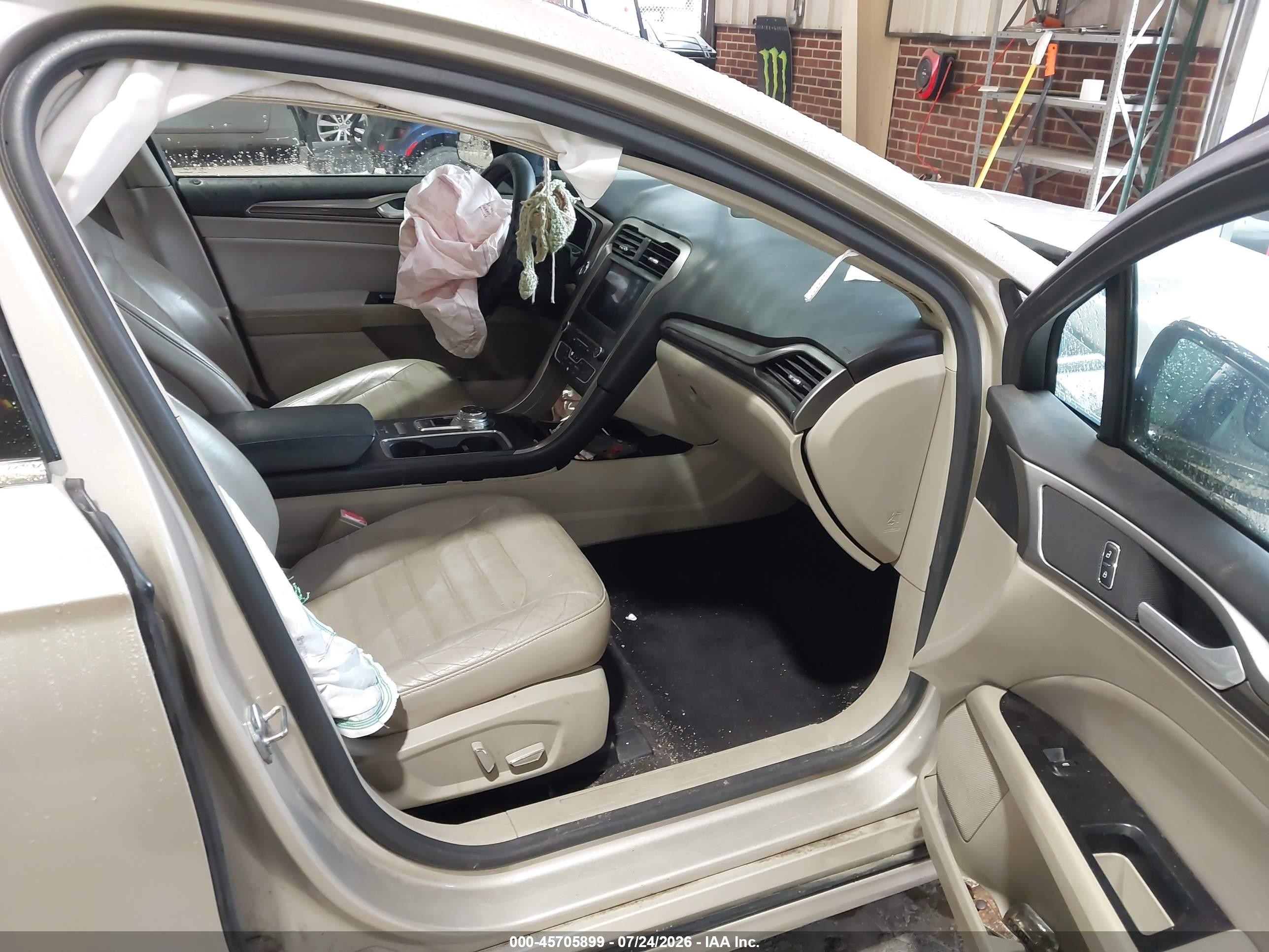 2017 Ford Fusion Se Gold vin: 3FA6P0HD7HR226468