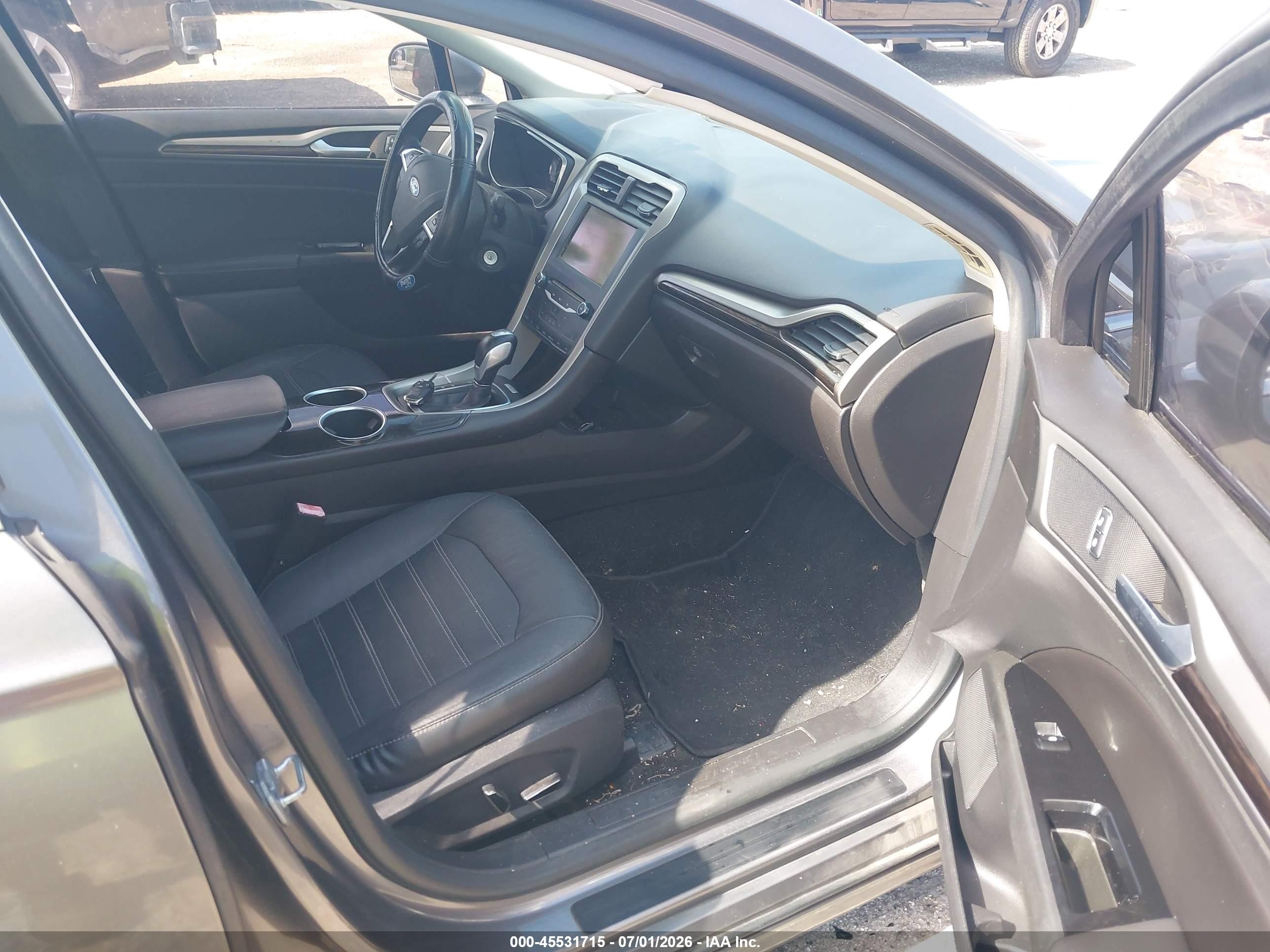 2014 Ford Fusion Se Gray vin: 3FA6P0HD8ER132482