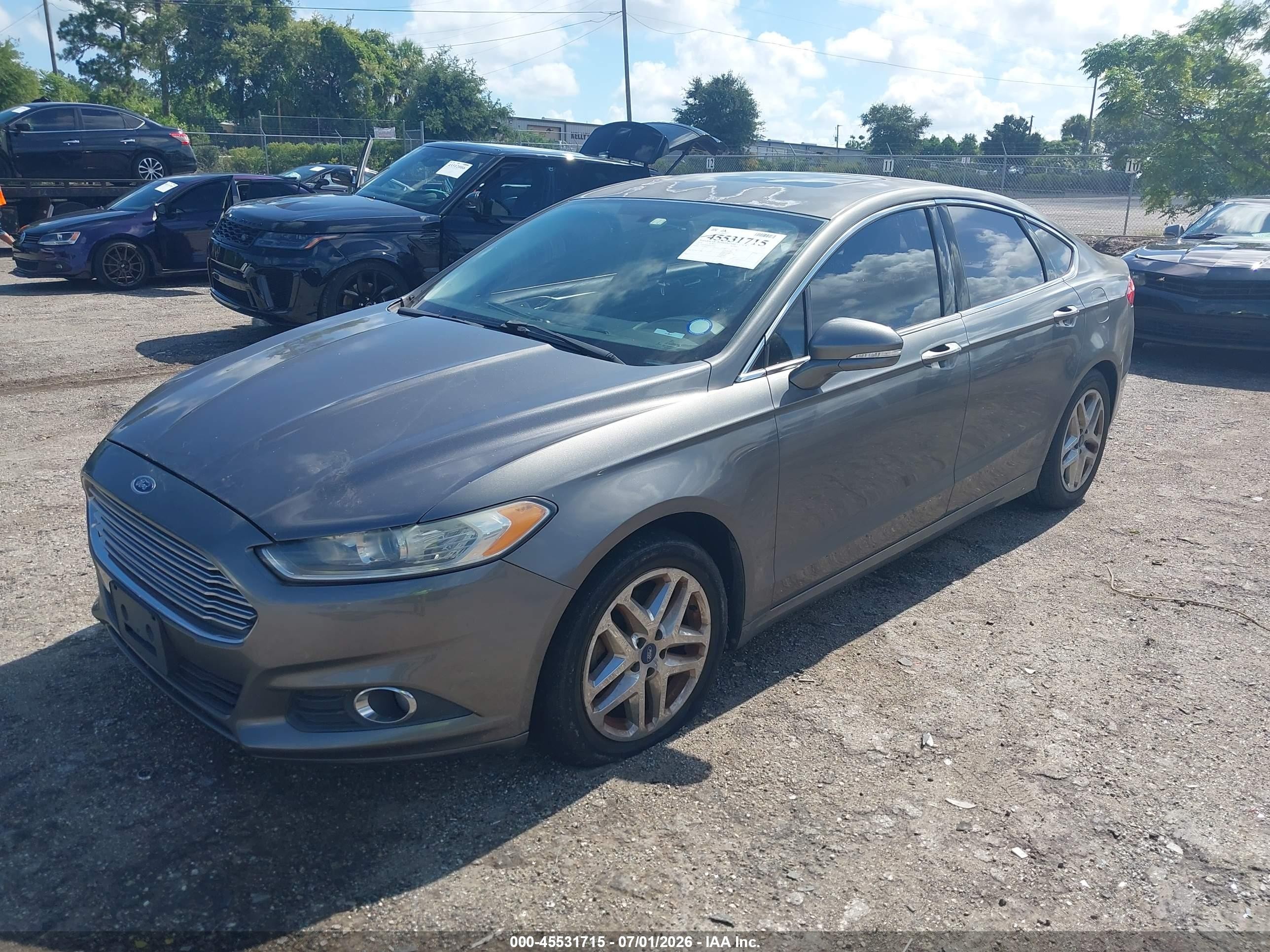 2014 Ford Fusion Se Gray vin: 3FA6P0HD8ER132482