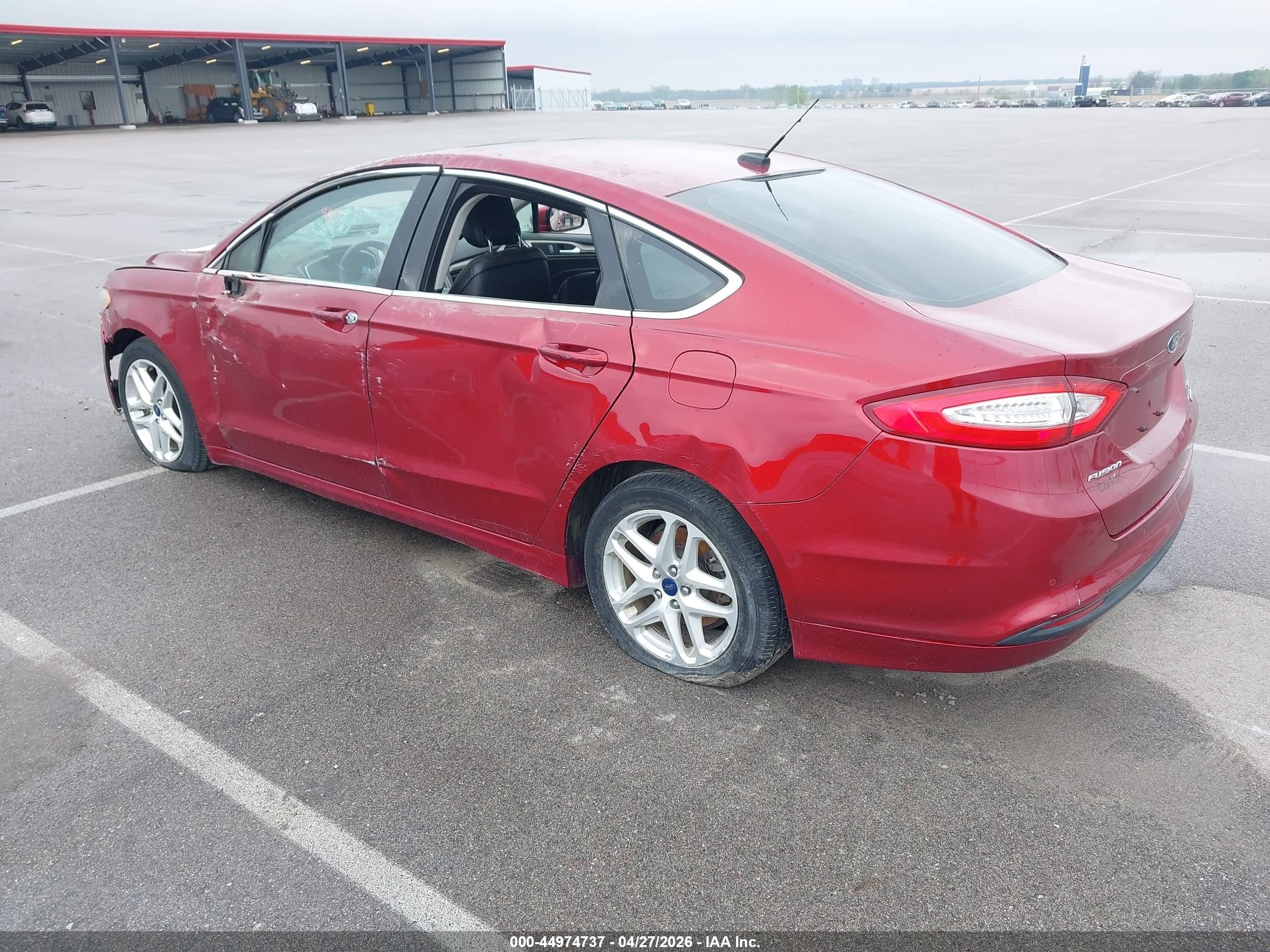 2014 Ford Fusion Se Red vin: 3FA6P0HD8ER157480