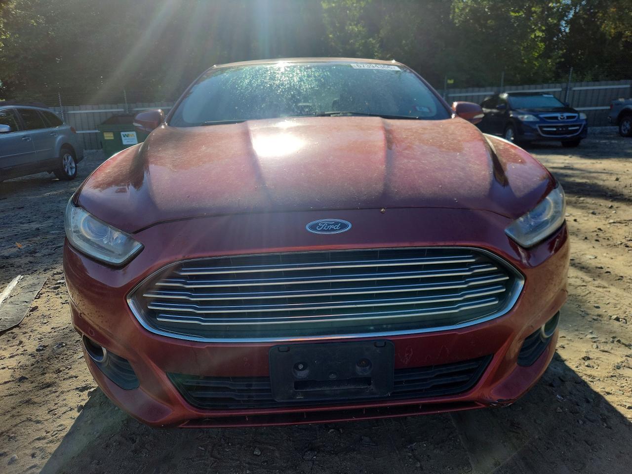 2014 Ford Fusion Se Maroon vin: 3FA6P0HD8ER161271