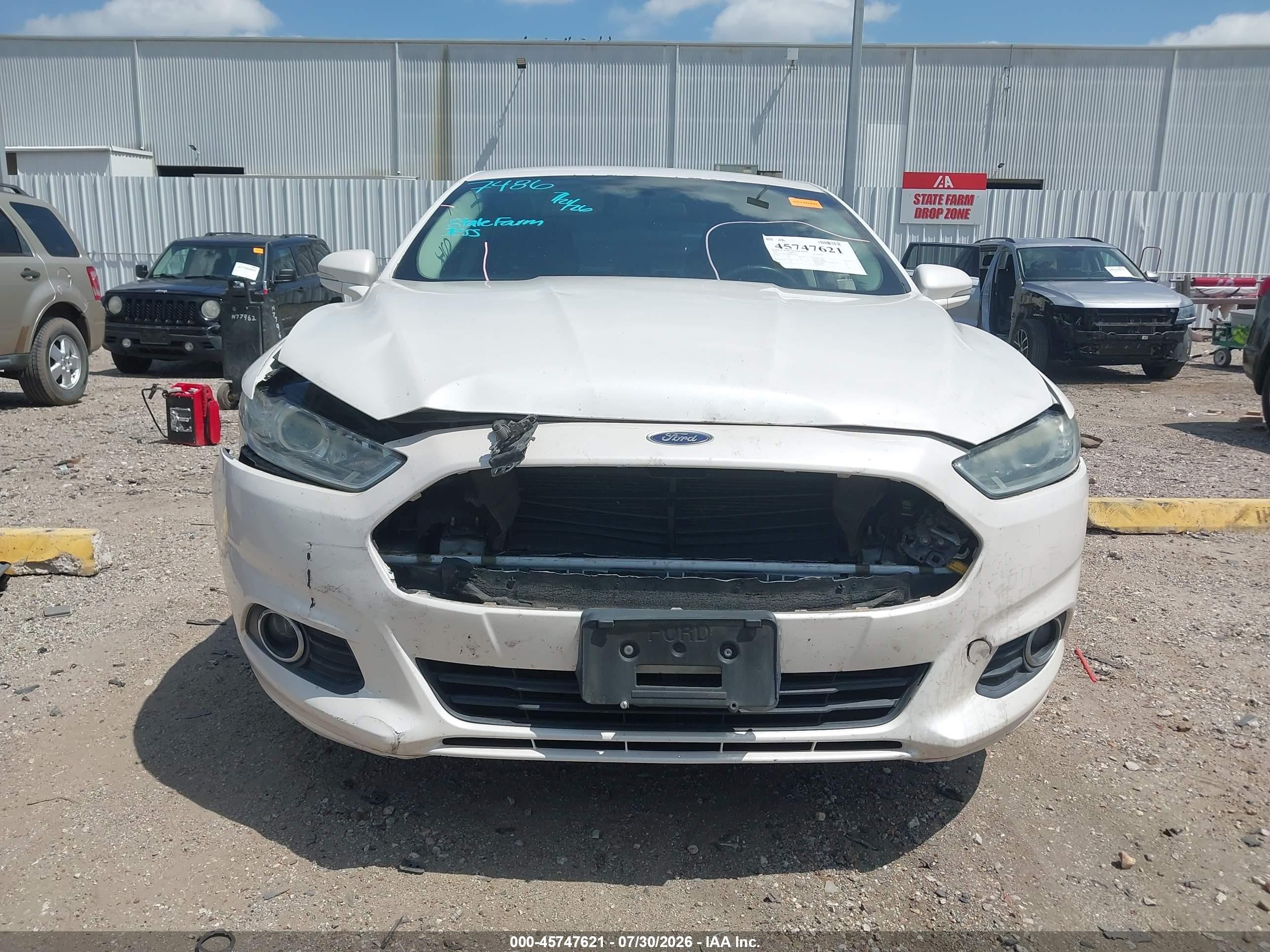 2014 Ford Fusion Se White vin: 3FA6P0HD8ER161996