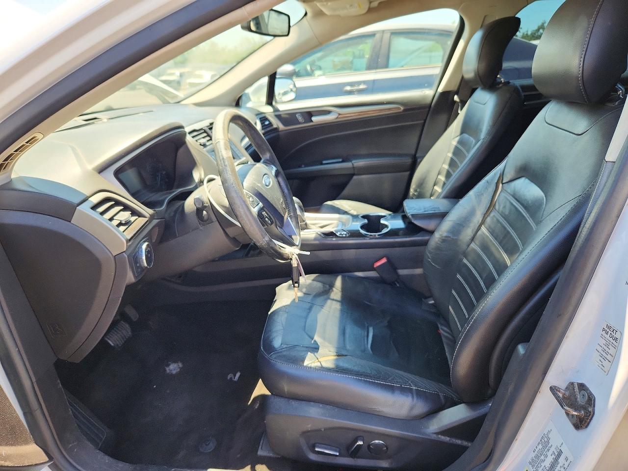 2014 Ford Fusion Se White vin: 3FA6P0HD8ER242495