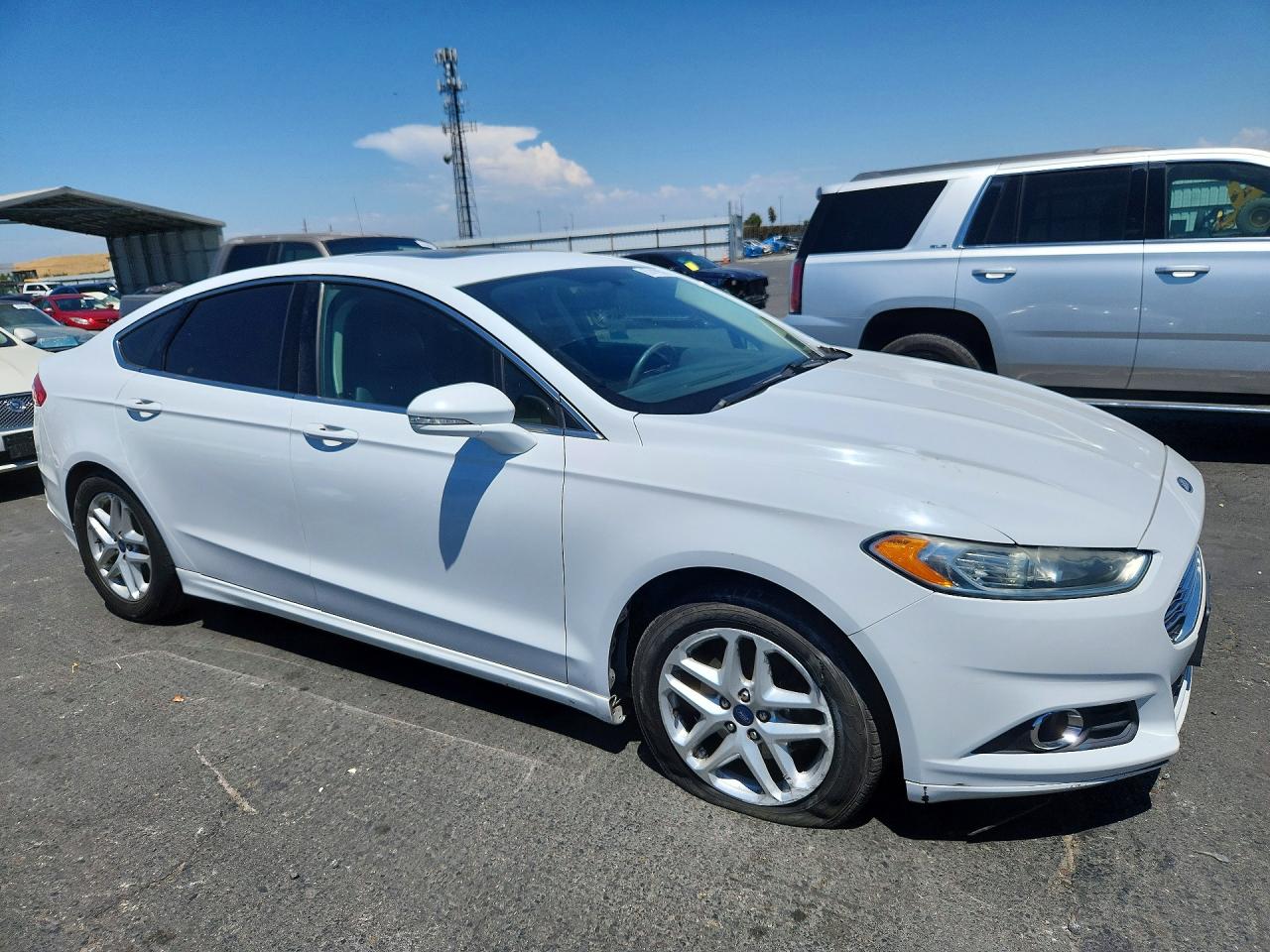 2014 Ford Fusion Se White vin: 3FA6P0HD8ER242495