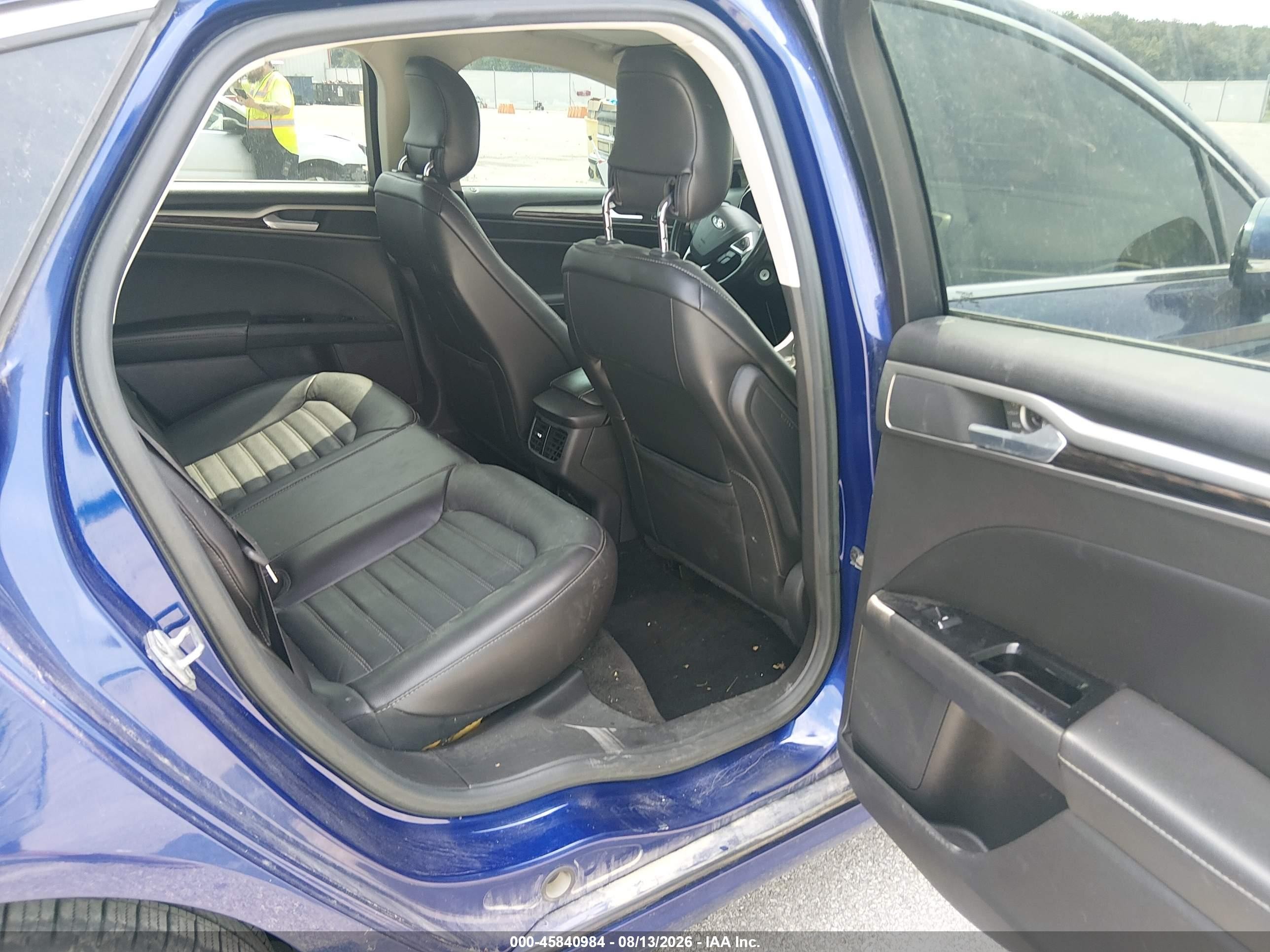 2014 Ford Fusion Se Blue vin: 3FA6P0HD8ER247731