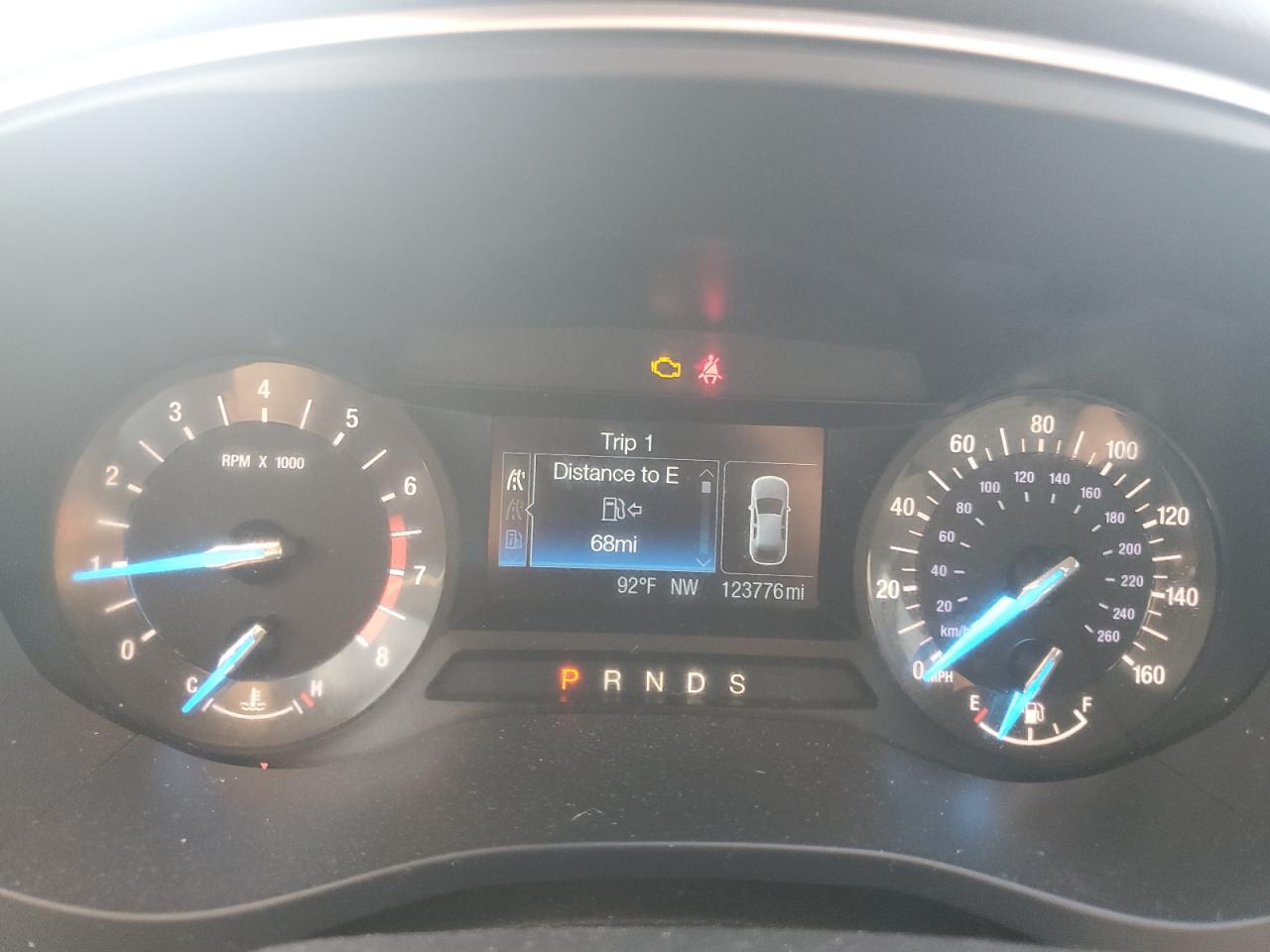 2014 Ford Fusion Se Black vin: 3FA6P0HD8ER303912 Damage: Warning Light - Engine, On, Unacceptable