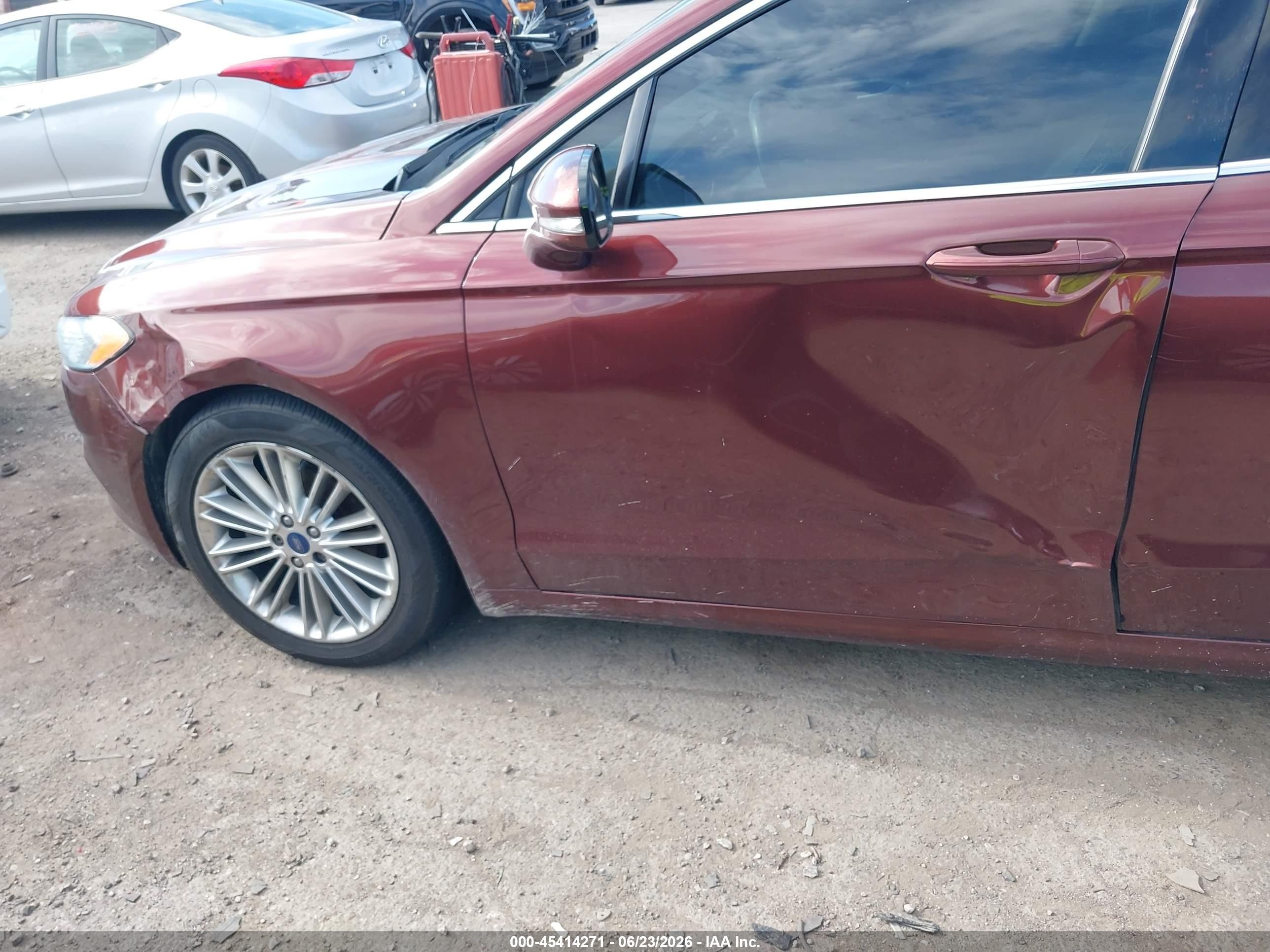 2015 Ford Fusion Se Темно-бордовый vin: 3FA6P0HD8FR103923