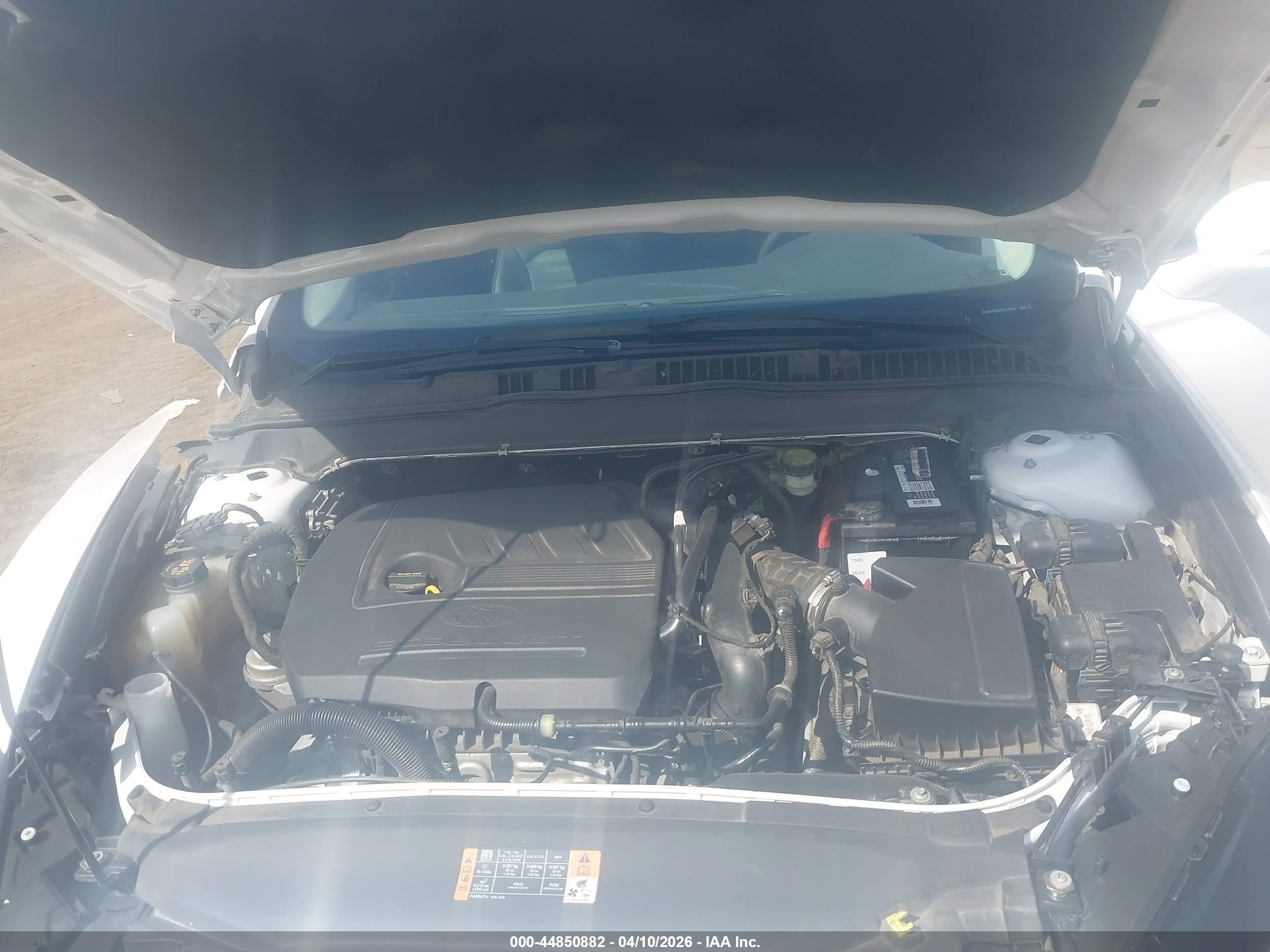 2015 Ford Fusion Se White vin: 3FA6P0HD8FR115294