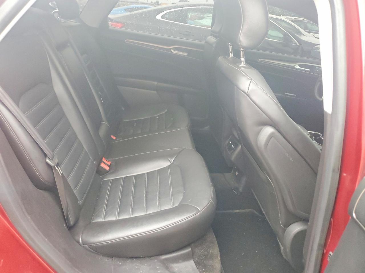 2015 Ford Fusion Se Red vin: 3FA6P0HD8FR223396