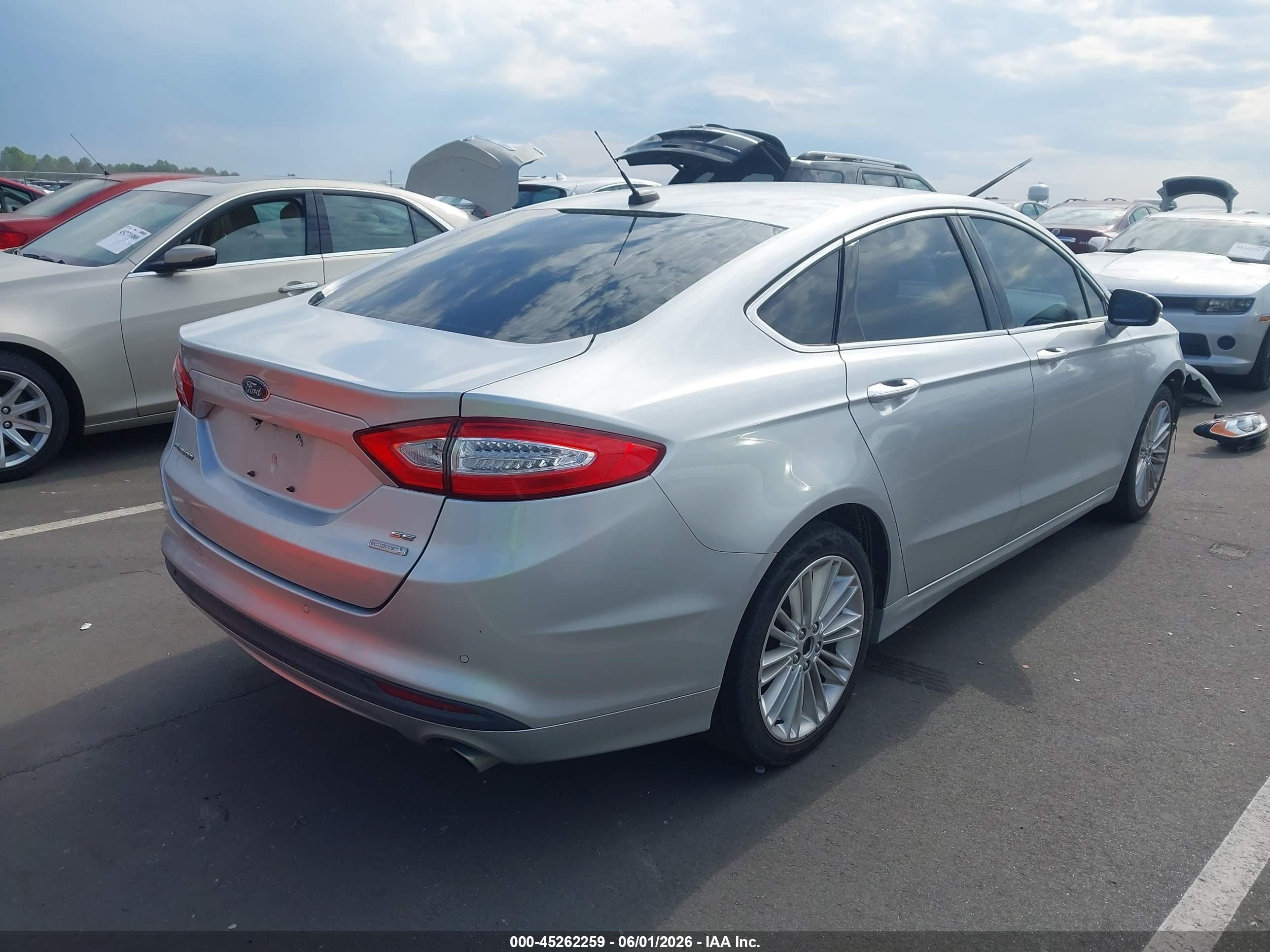 2015 Ford Fusion Se Silver vin: 3FA6P0HD8FR288832