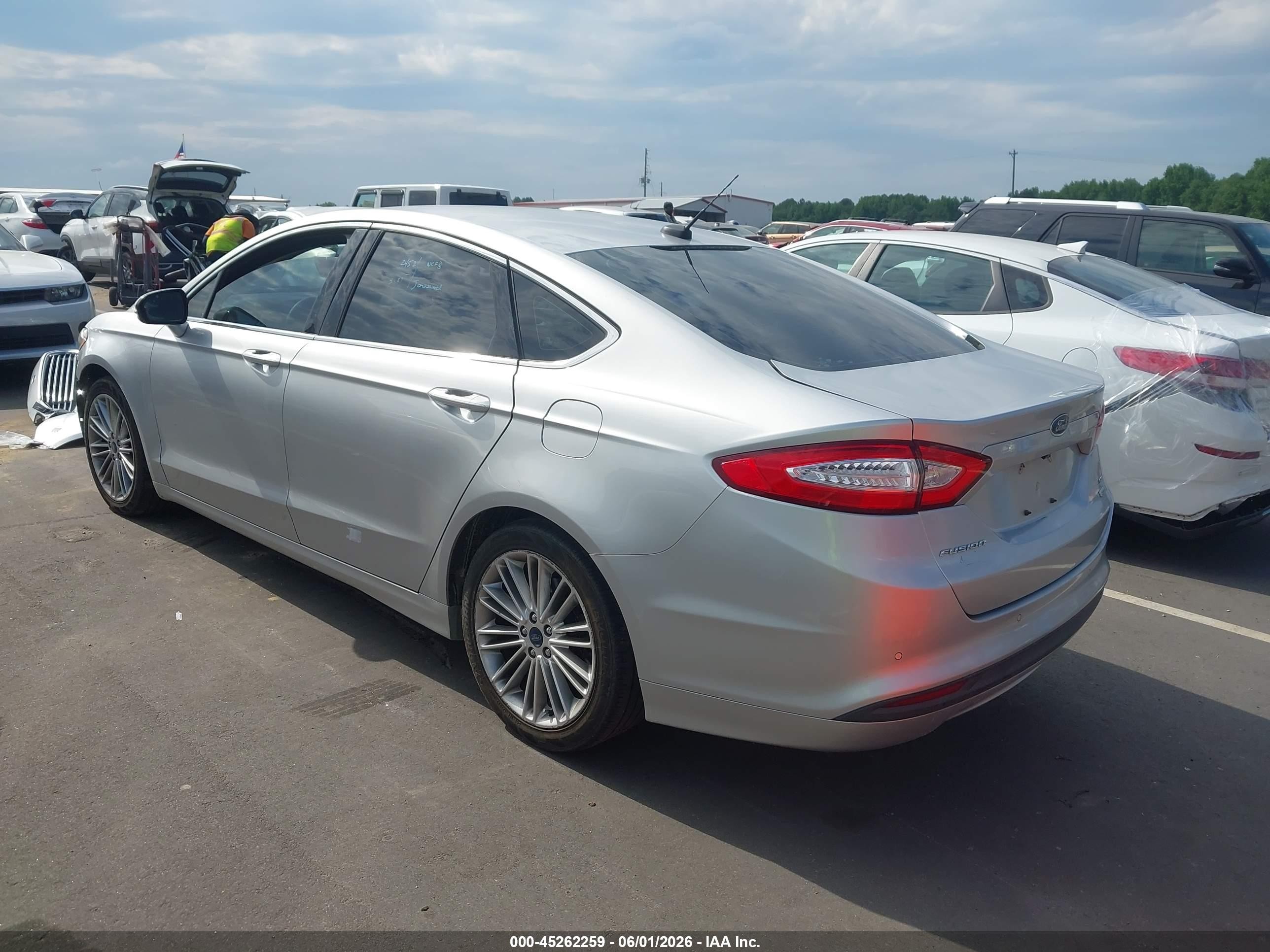 2015 Ford Fusion Se Silver vin: 3FA6P0HD8FR288832