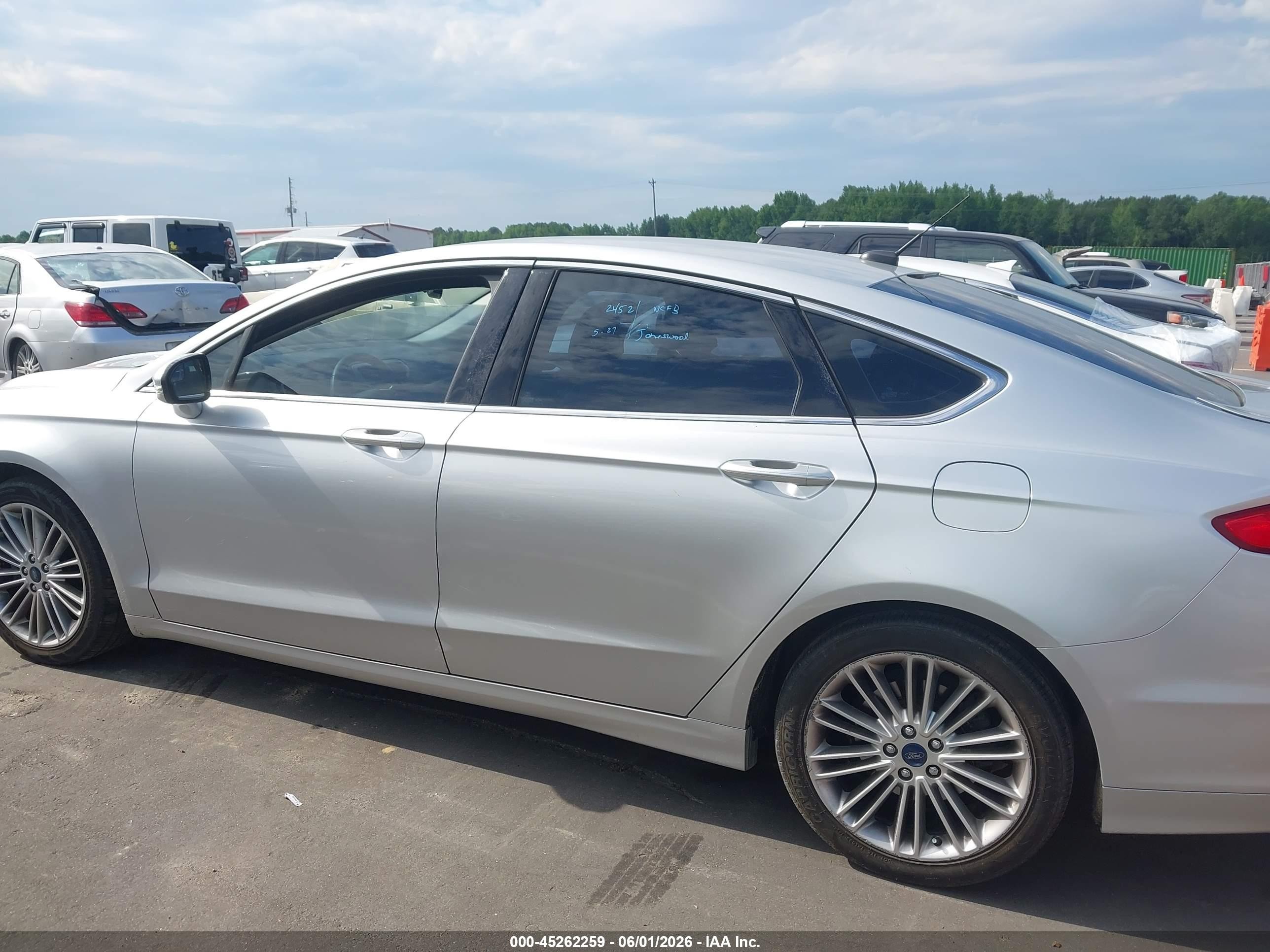 2015 Ford Fusion Se Silver vin: 3FA6P0HD8FR288832