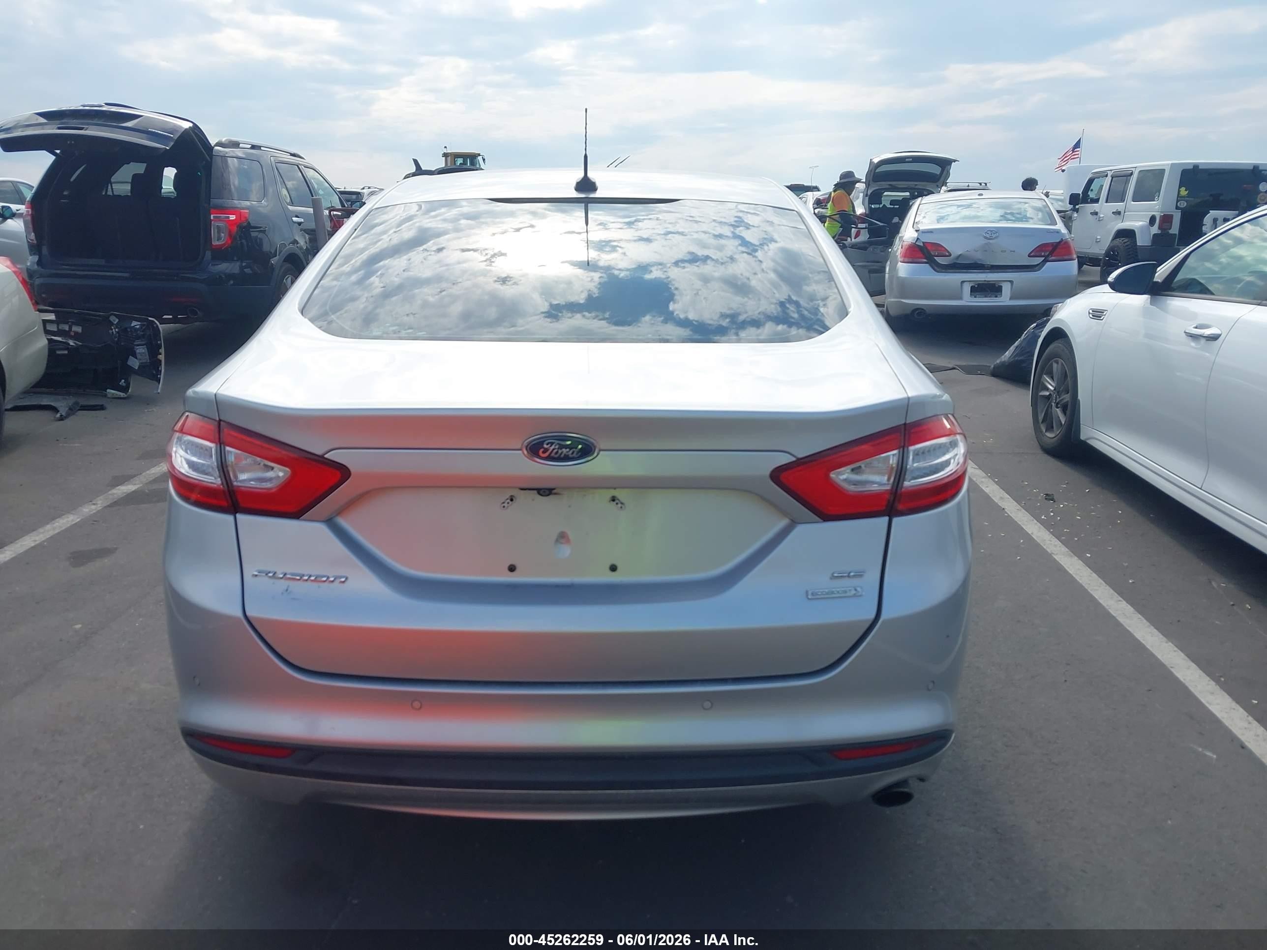 2015 Ford Fusion Se Silver vin: 3FA6P0HD8FR288832