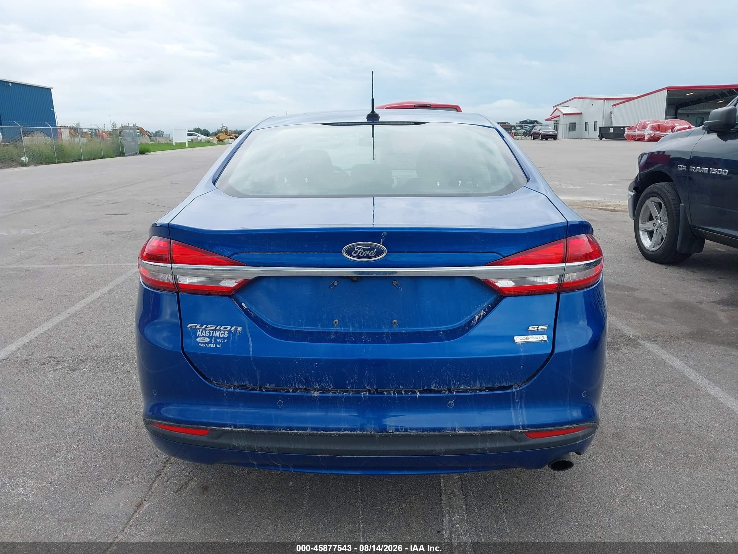 2018 Ford Fusion Se Blue vin: 3FA6P0HD8JR232169