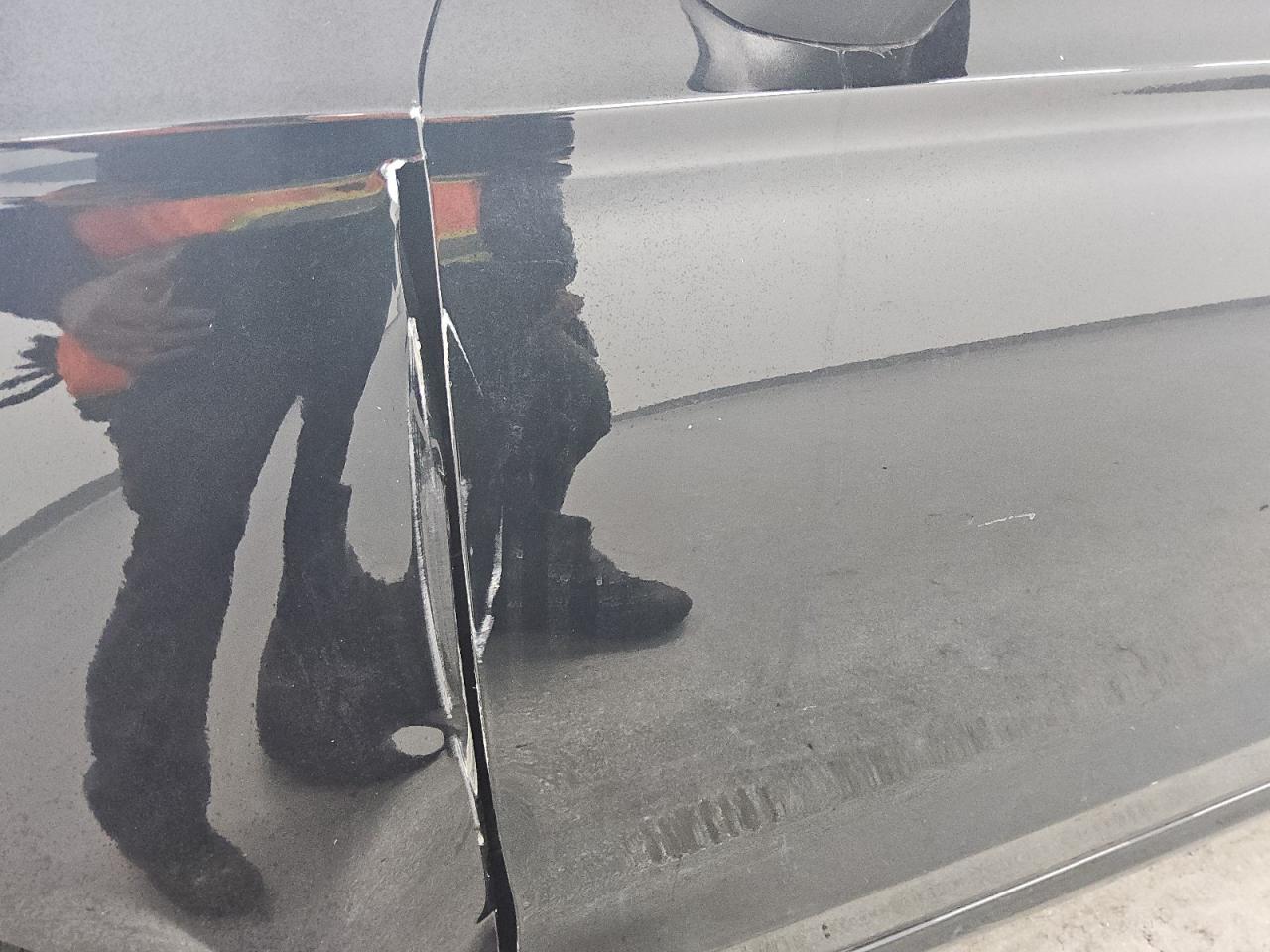 2018 Ford Fusion Se Black vin: 3FA6P0HD8JR240725 Damage: Left Front Door, Dent(S) W/ Paint Dmg, 9 To 10 Inches