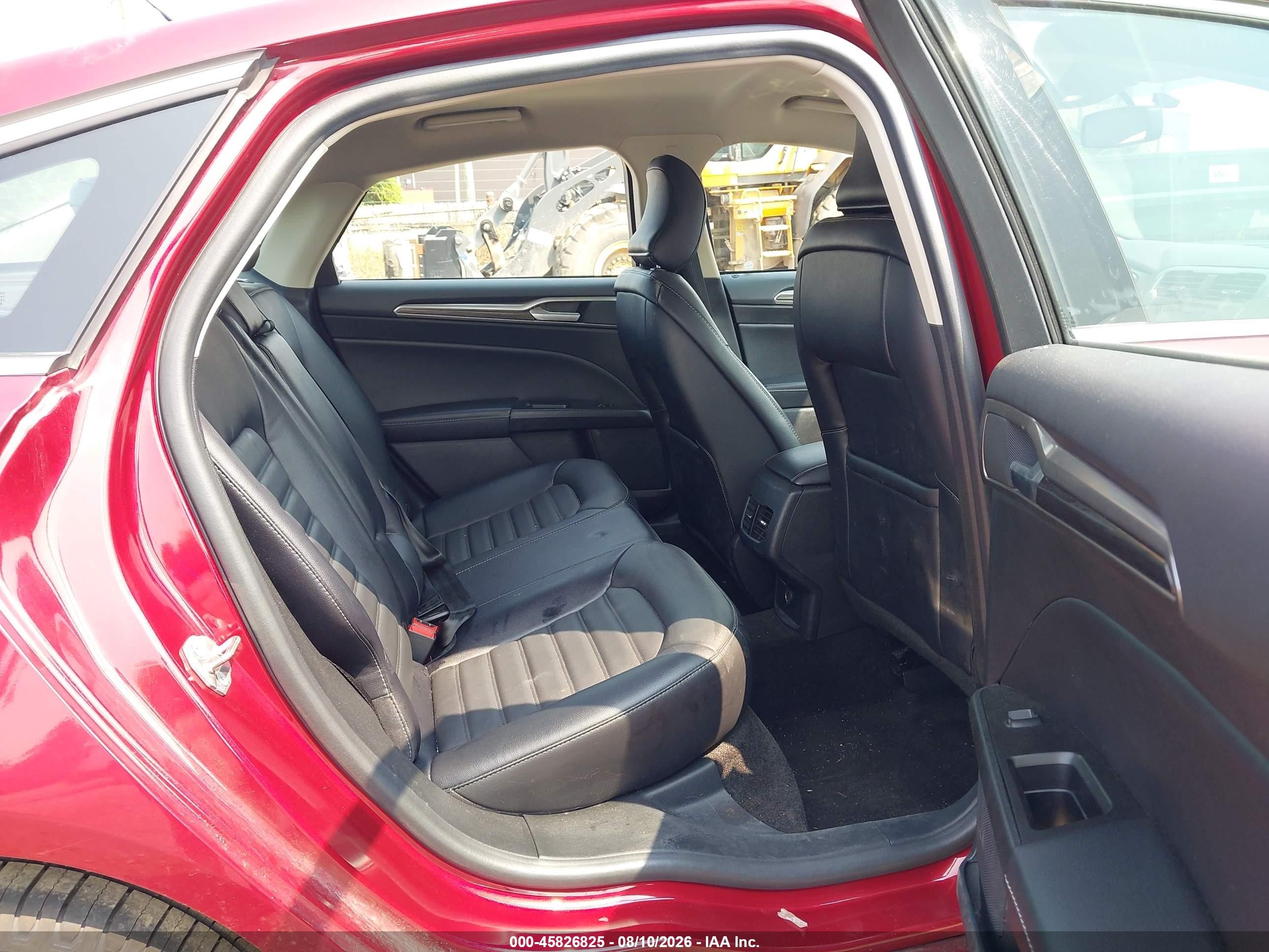 2018 Ford Fusion Se Red vin: 3FA6P0HD8JR266676