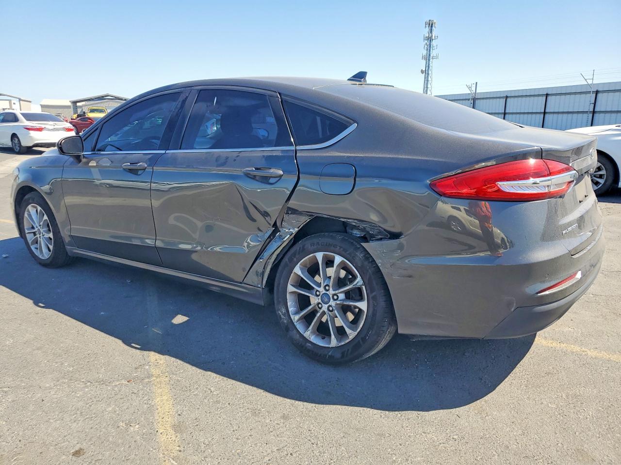2019 Ford Fusion Se Серый vin: 3FA6P0HD8KR177921