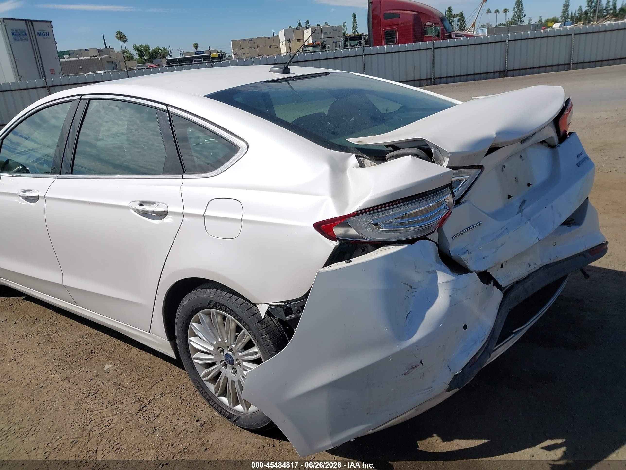 2014 Ford Fusion Se White vin: 3FA6P0HD9ER103329