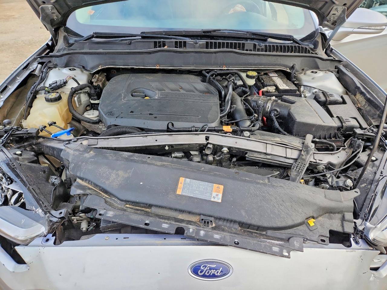 2014 Ford Fusion Se Silver vin: 3FA6P0HD9ER115738