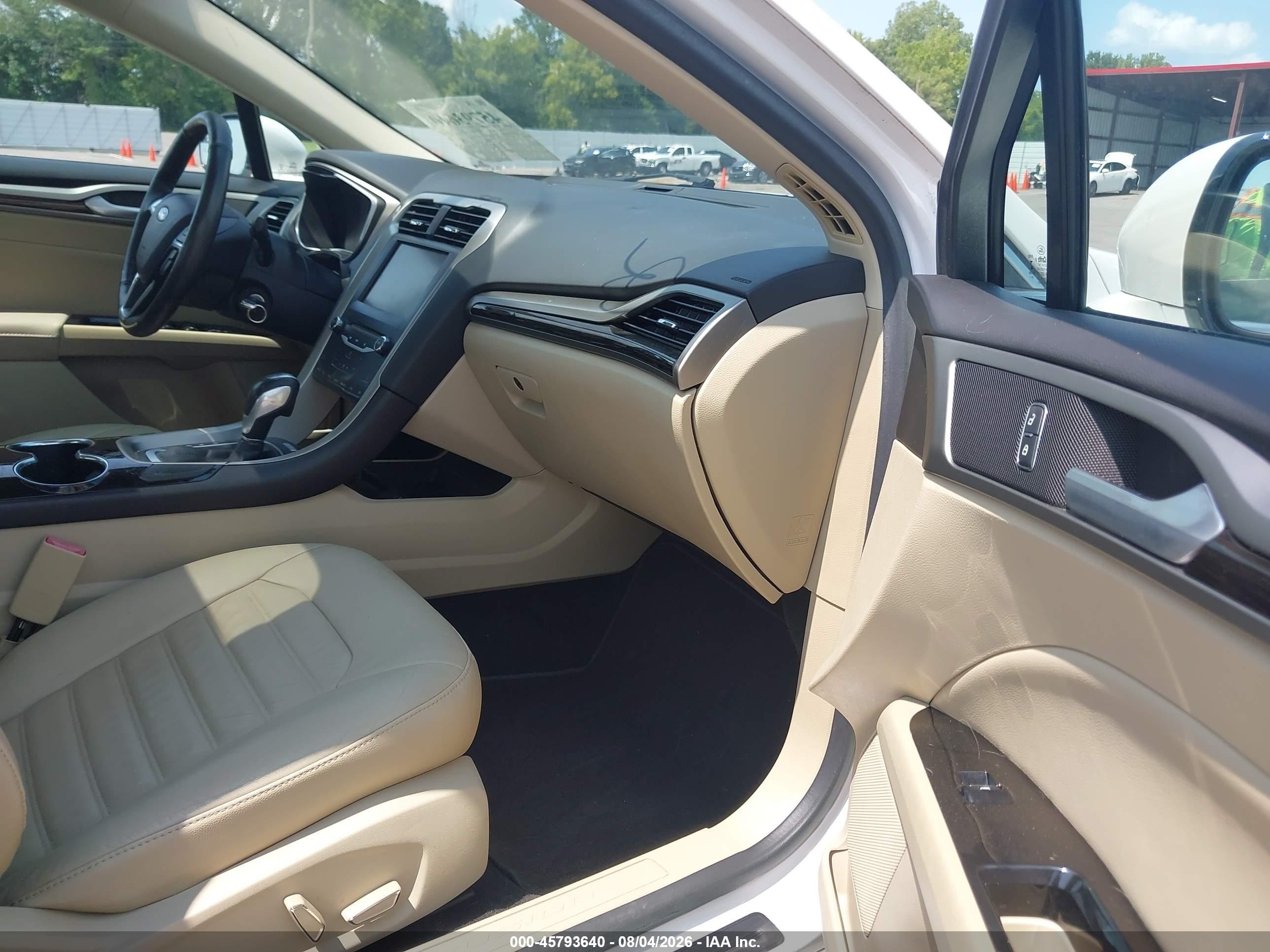 2014 Ford Fusion Se White vin: 3FA6P0HD9ER238777