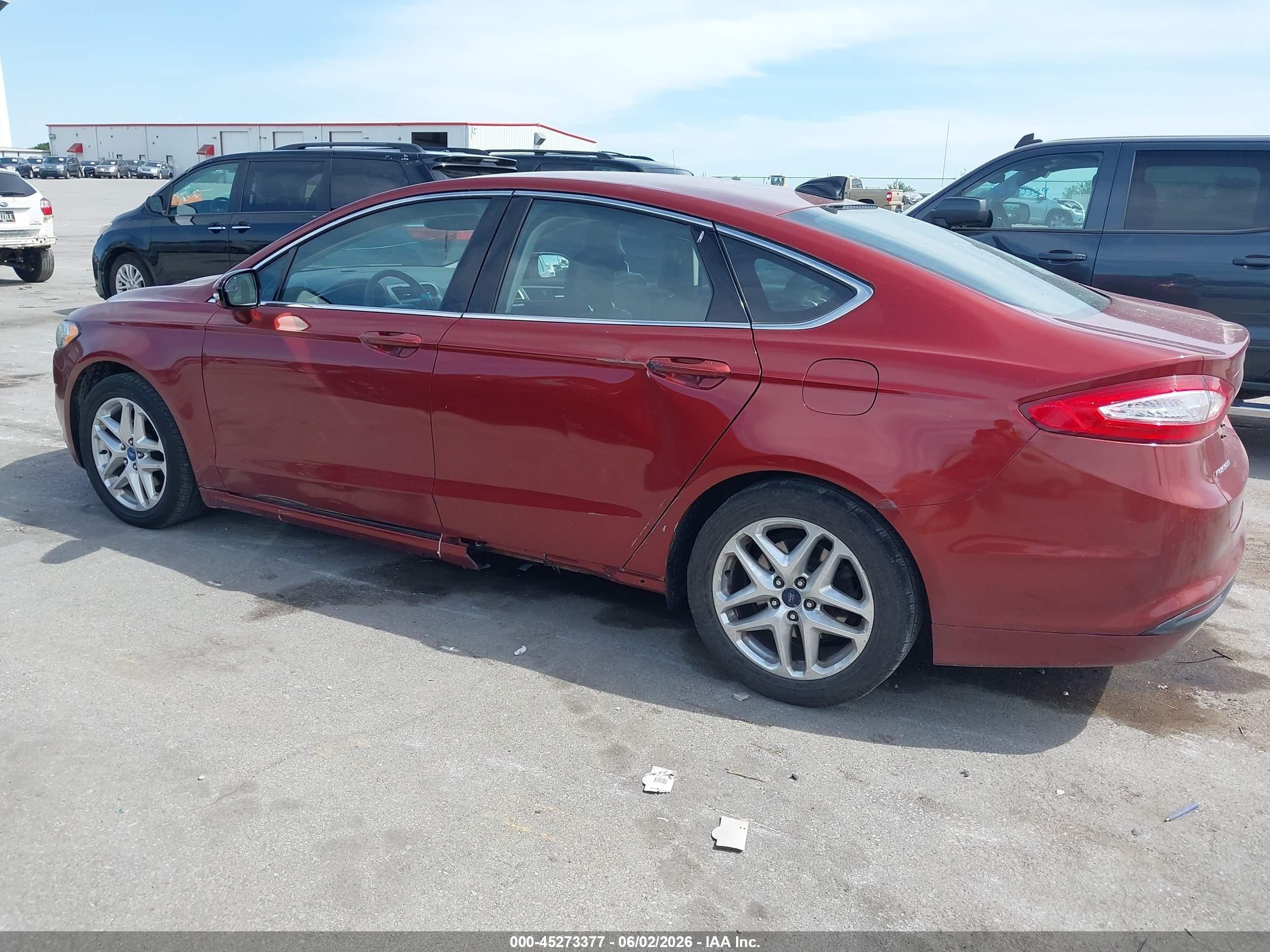 2014 Ford Fusion Se Red vin: 3FA6P0HD9ER289860