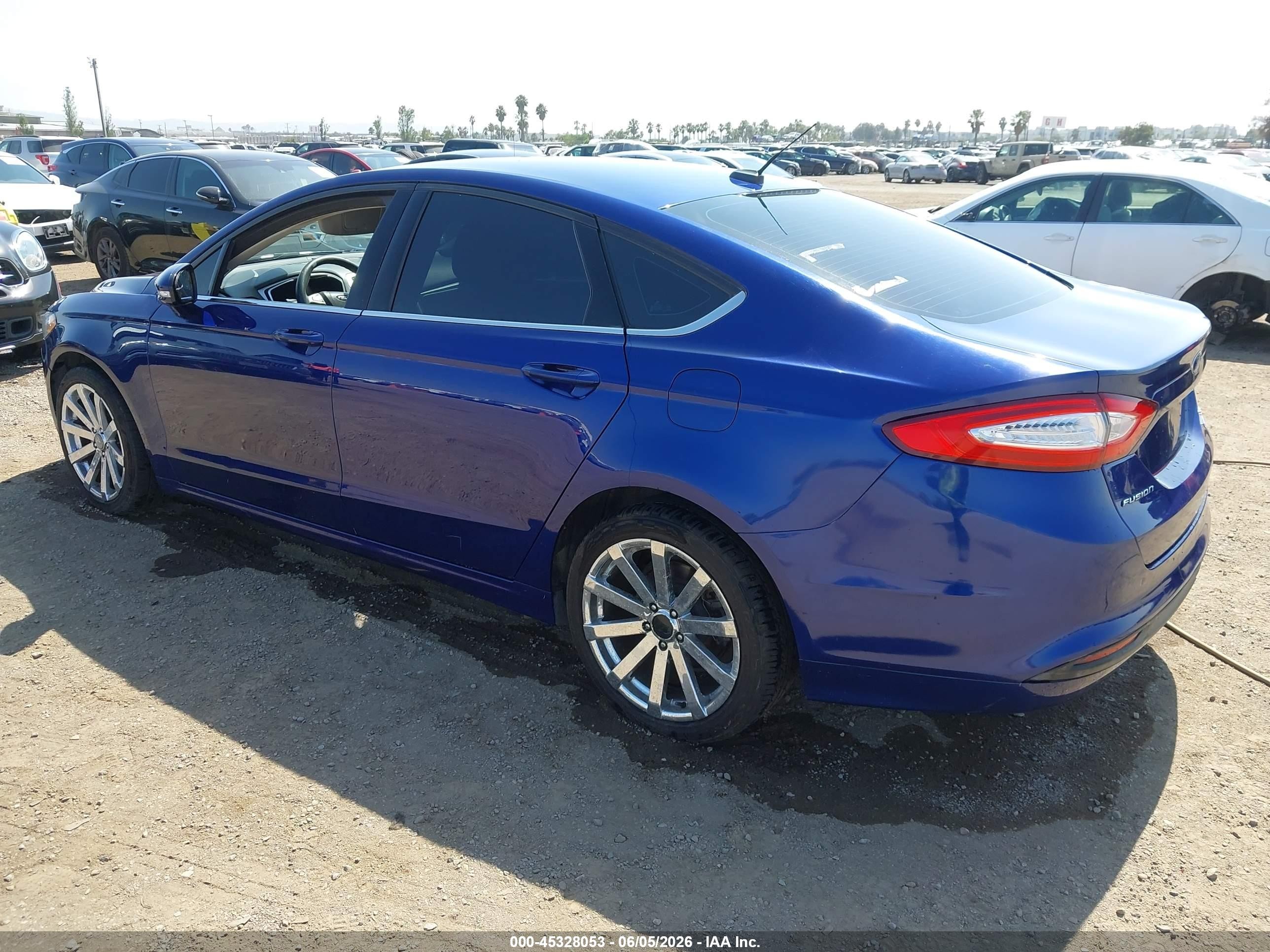 2014 Ford Fusion Se Синий vin: 3FA6P0HD9ER356831